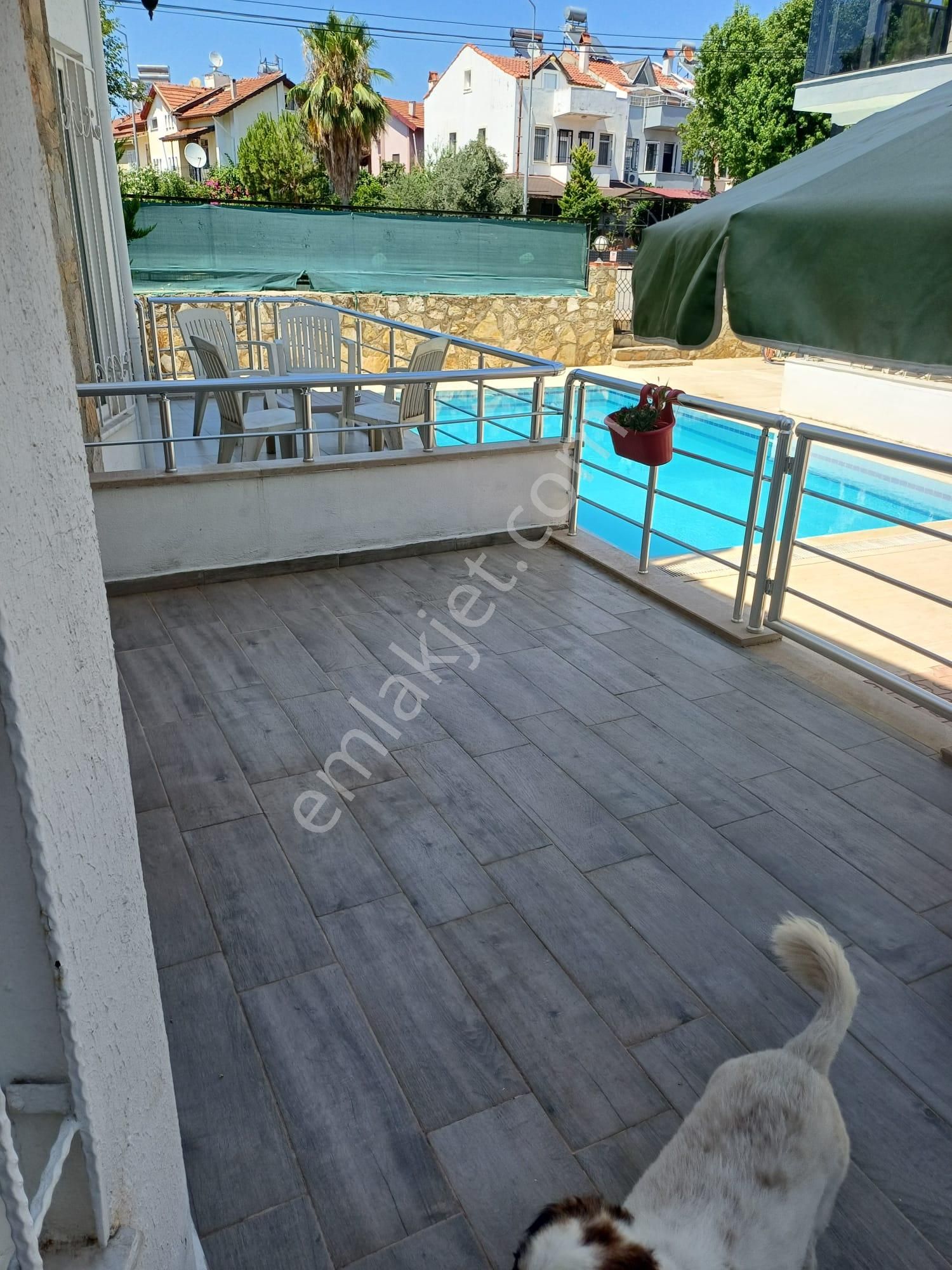 Stoptan Yerguzlar Caddesine 100m. Mesafede 3+1 Tripleks Villa - Görsel 11