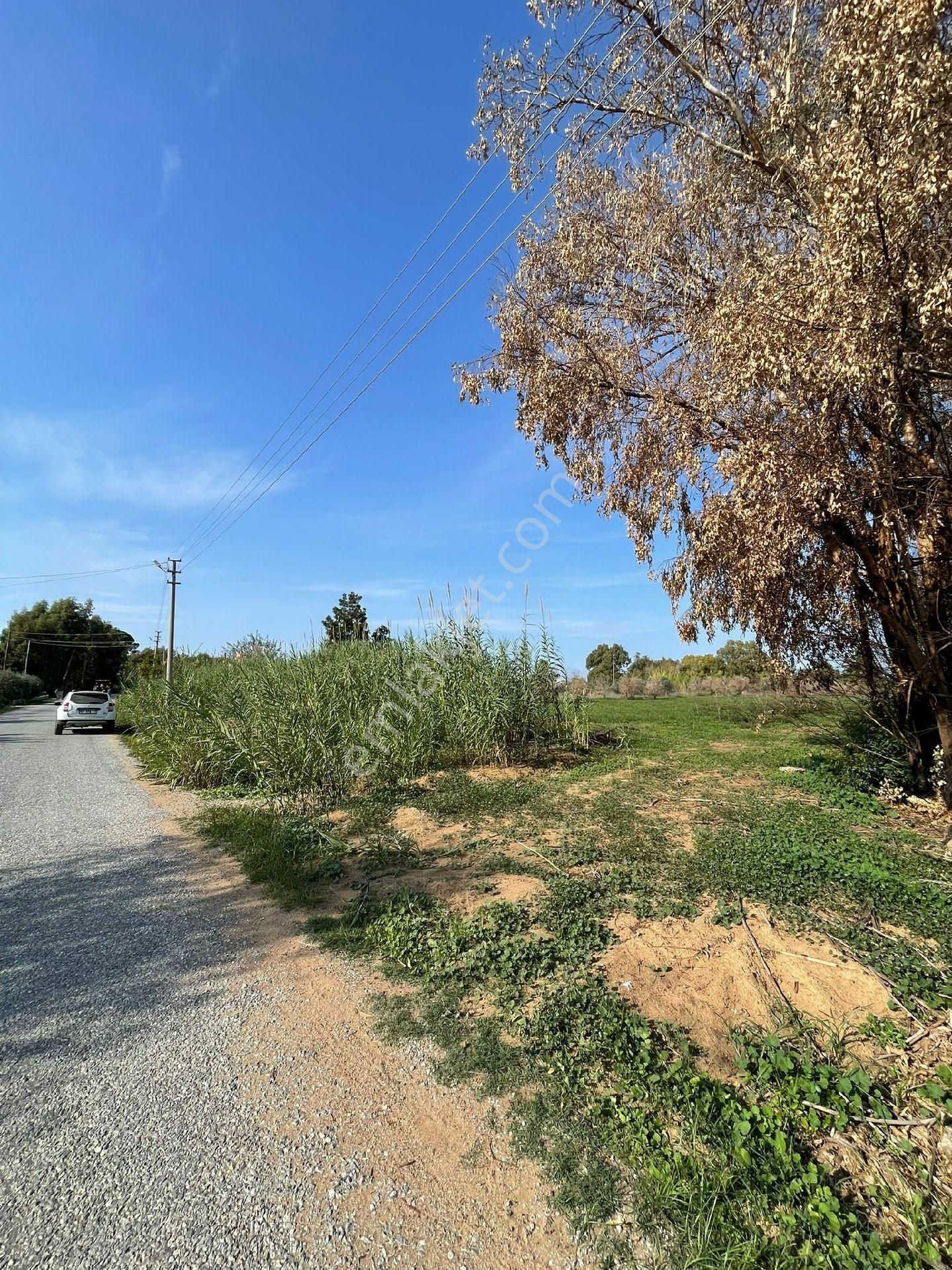 Manavgat Perakendede 0.30 Emsalli,2kat İzinli Denize Yakın Arsa