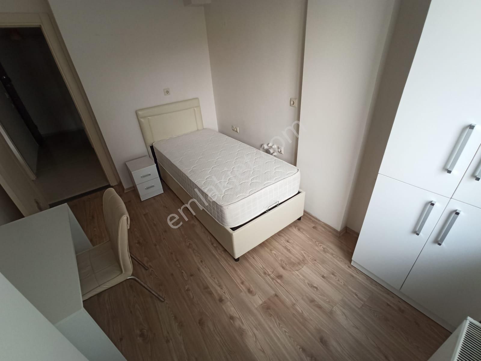 Akademi'den Espark Karşısı Ara Kat Eşyalı Kiralık 1+1 - Görsel 9