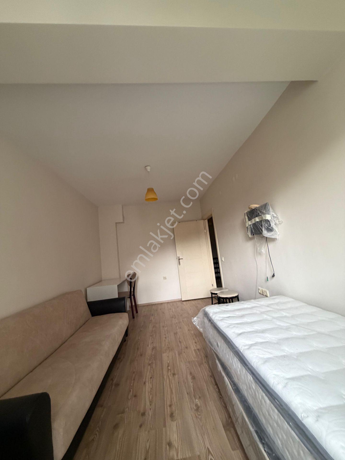 Akademi'den Espark Karşısı Ara Kat Eşyalı Kiralık 1+1 - Görsel 3