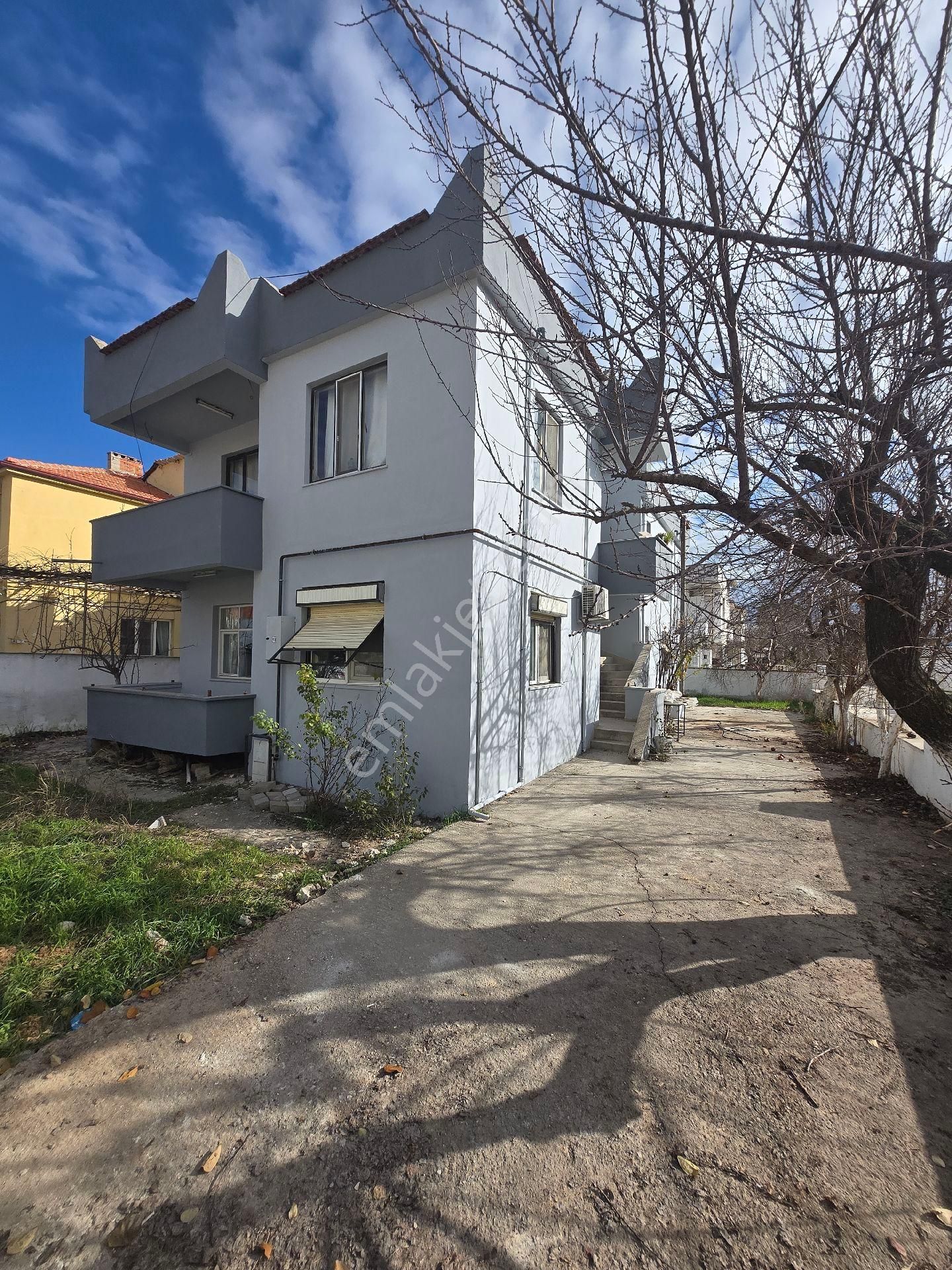 Müstakil Bahçeli 2.katlı Satılık Daire - Görsel 16