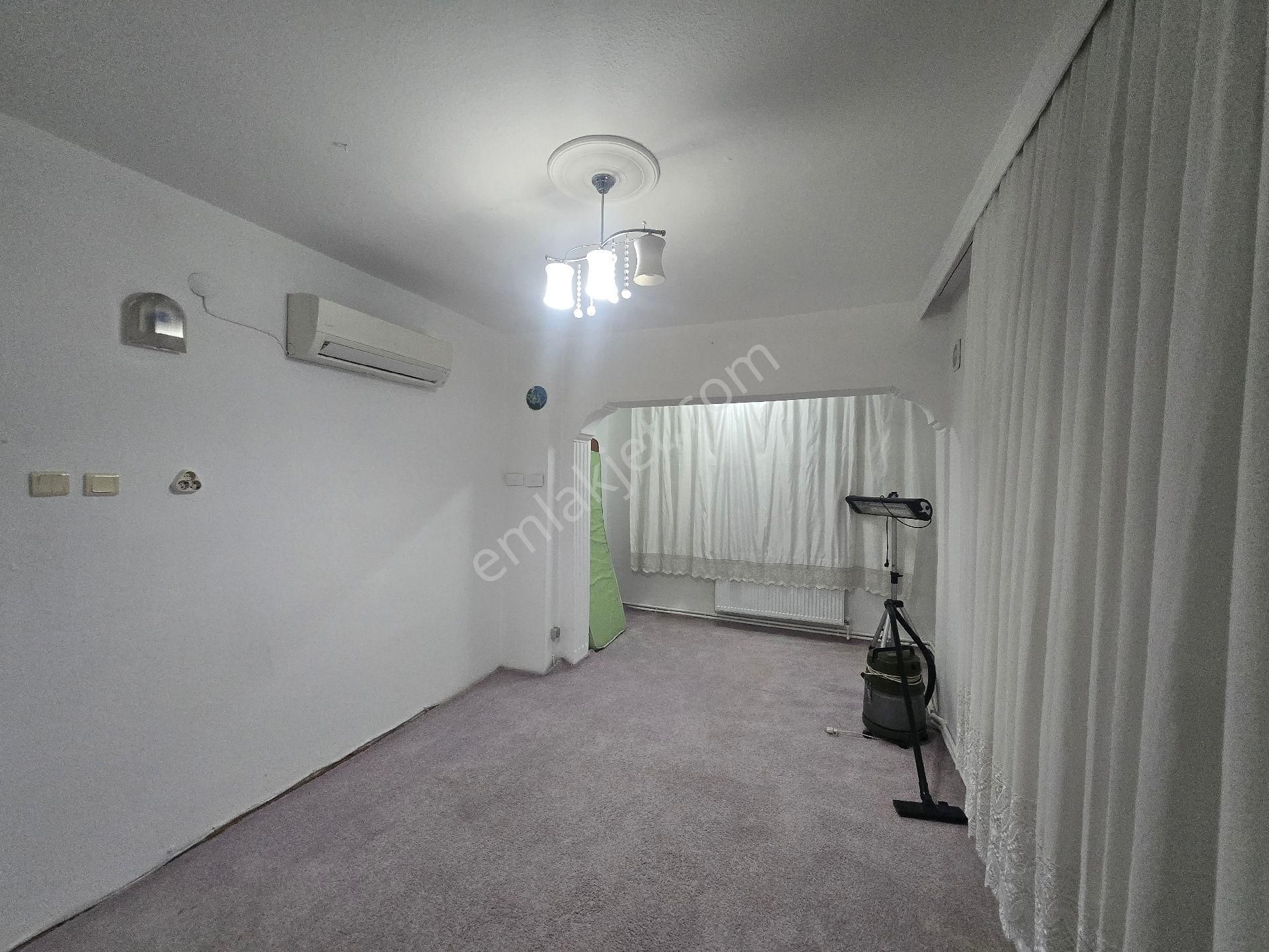 Müstakil Bahçeli 2.katlı Satılık Daire - Görsel 2