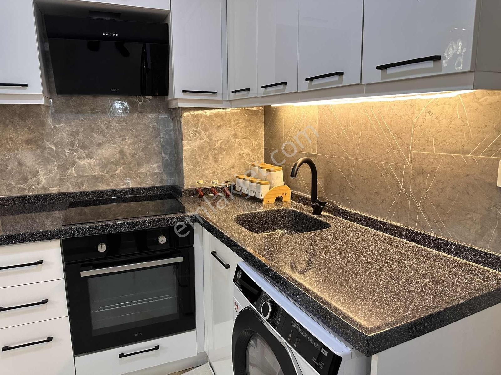 Merkezi Konum Full Eşyalı Lüx Satılık 1+1 Eşsiz Daire - Görsel 27
