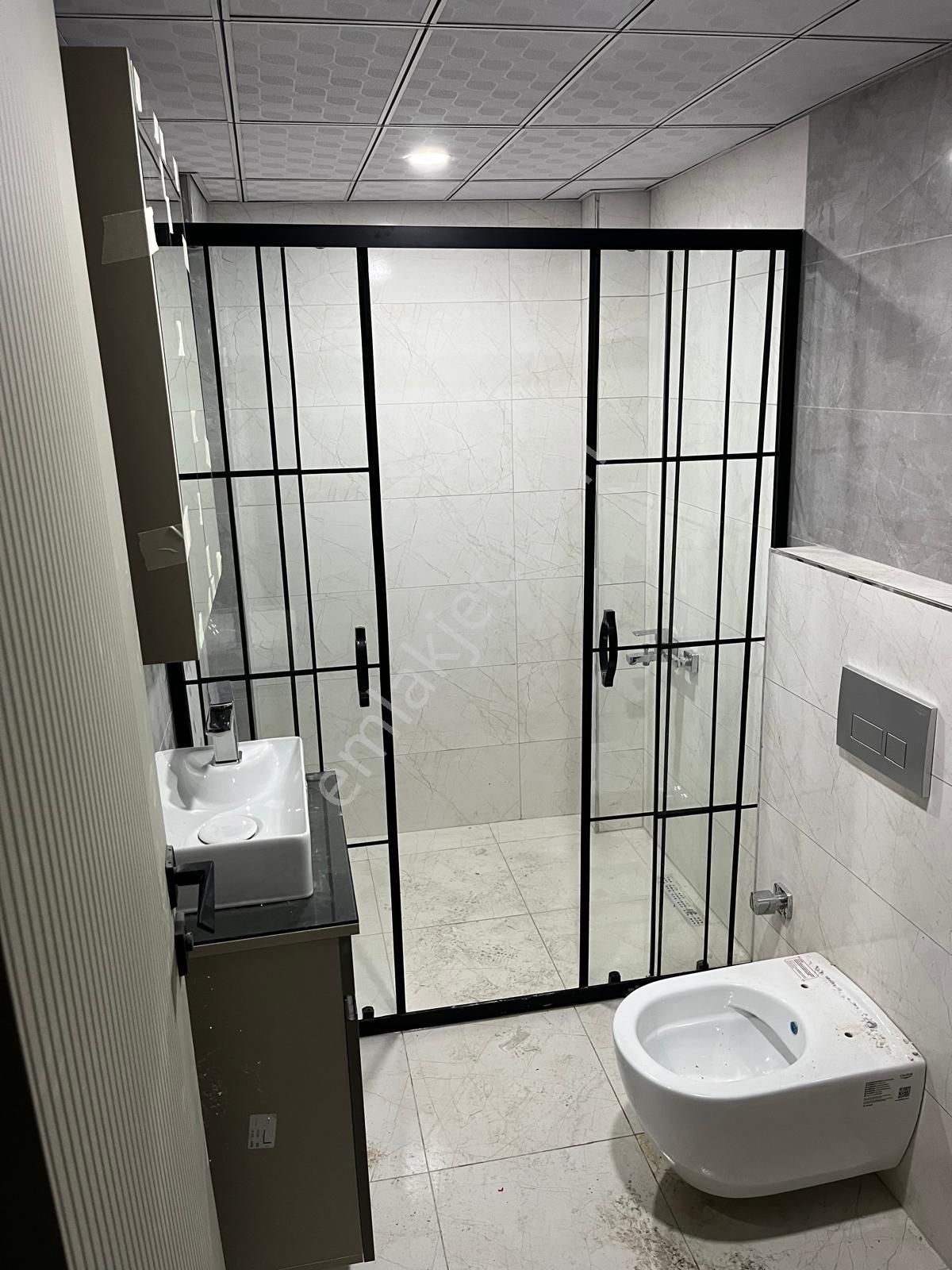 Çamlıca Mahallesinde Park Cepheli 1+1 Satılık Sıfır Daire - Görsel 7