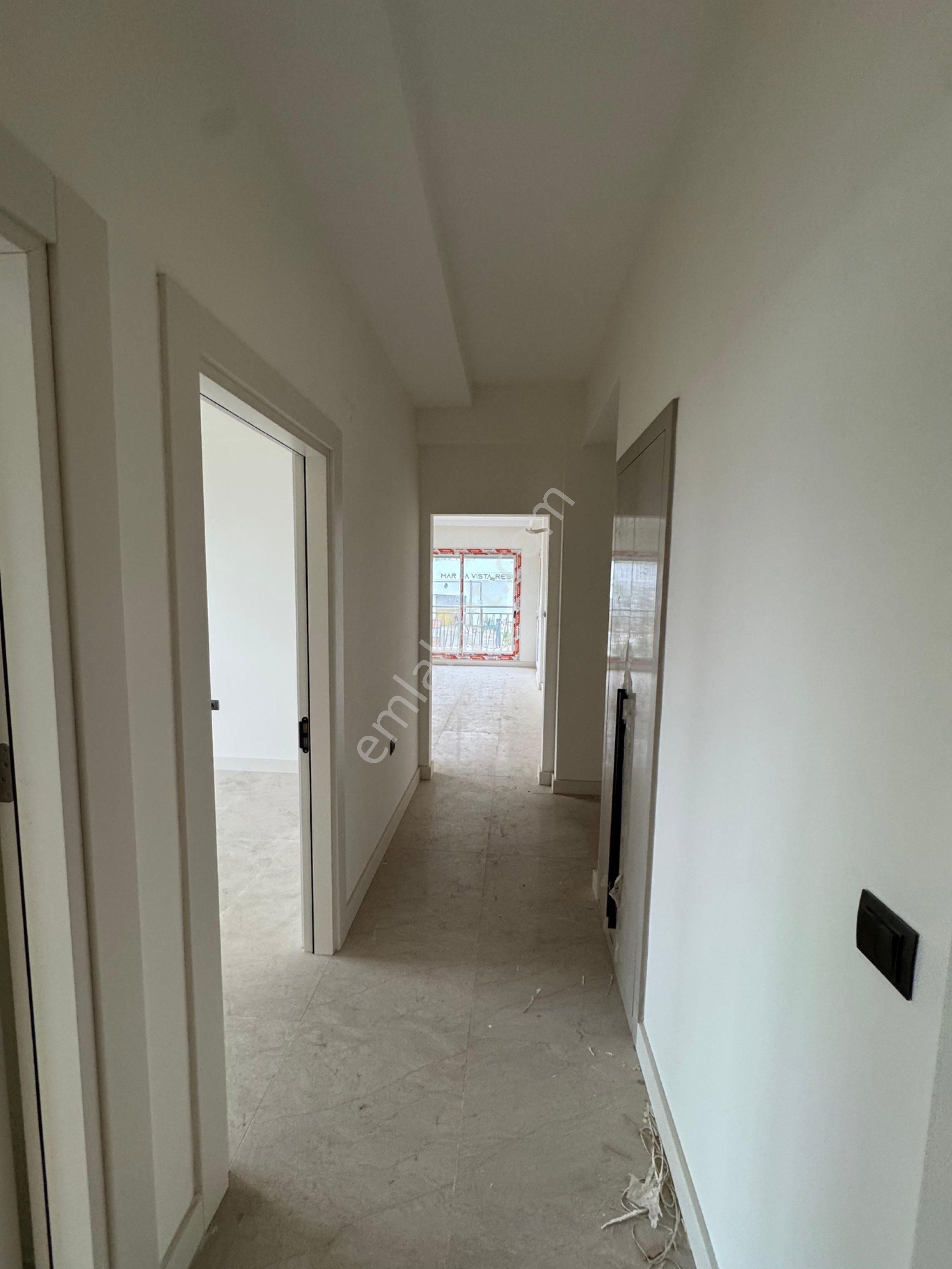 Kuşadasında 3+1 Kapalı Mutfaklı Havuzlu Sitede 145m2 Kullanımlı Daire - Görsel 21