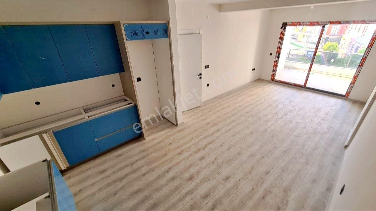 Akçayın En Geniş Ferah 1+1 Satılık Dairesi - Görsel 4