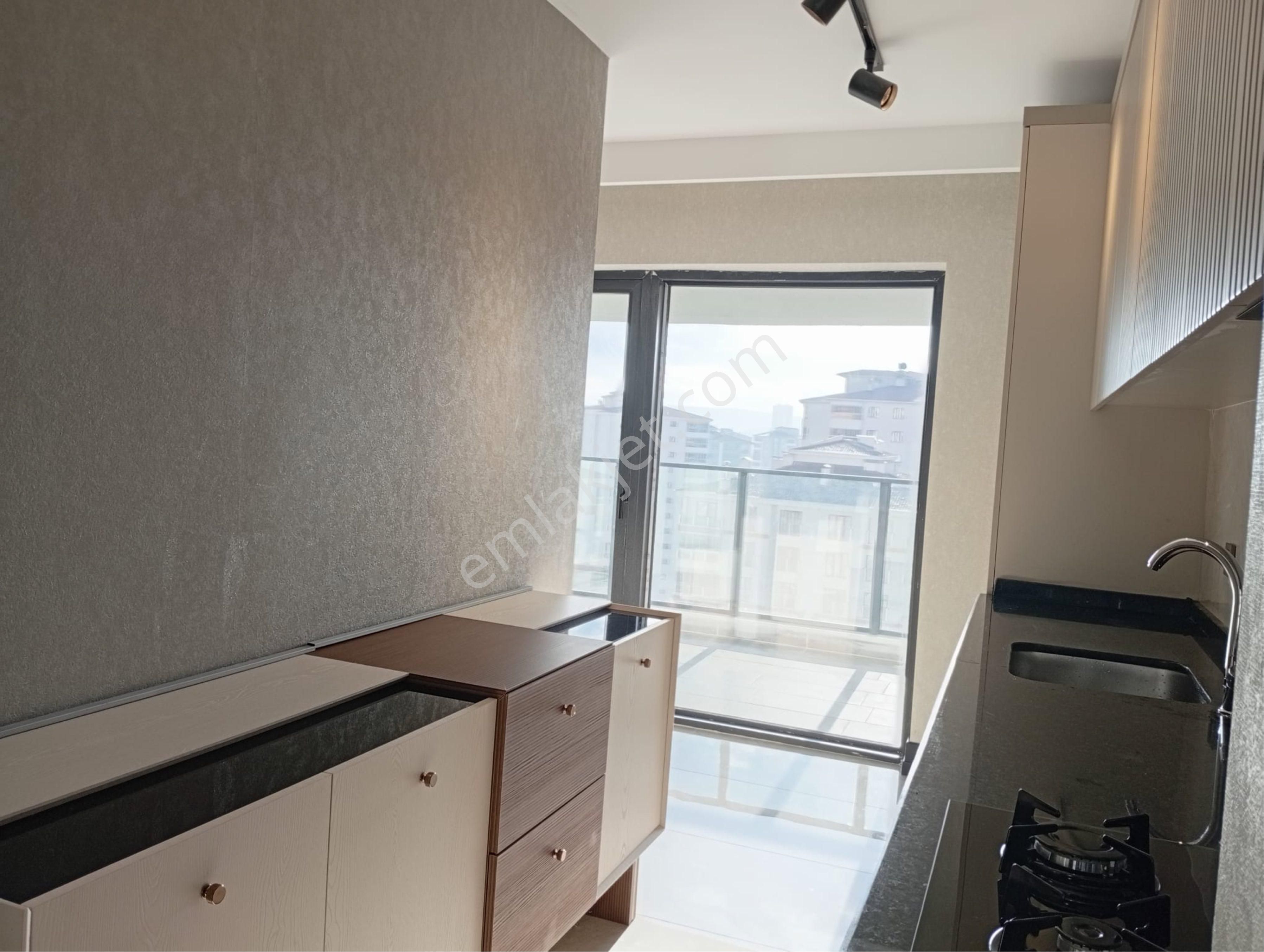 Cadde Üzerinde Süper Lüks Ara Kat 2+1 Satılık Daire - Görsel 10