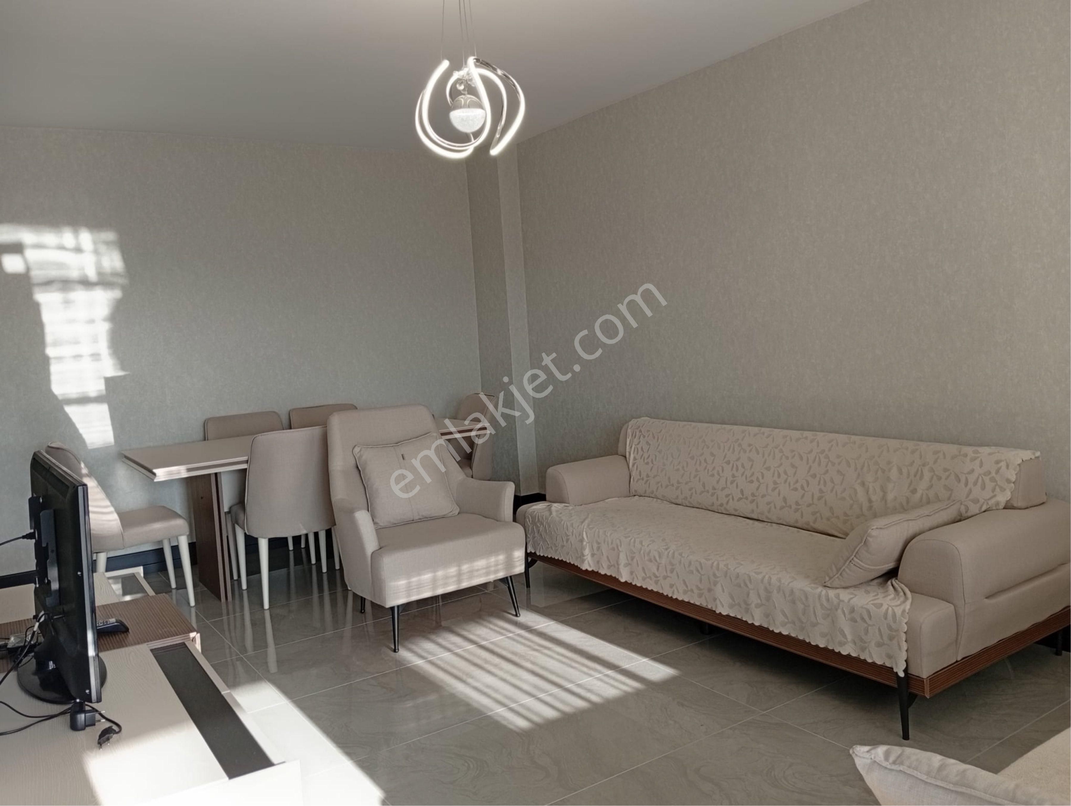 Cadde Üzerinde Süper Lüks Ara Kat 2+1 Satılık Daire - Görsel 2