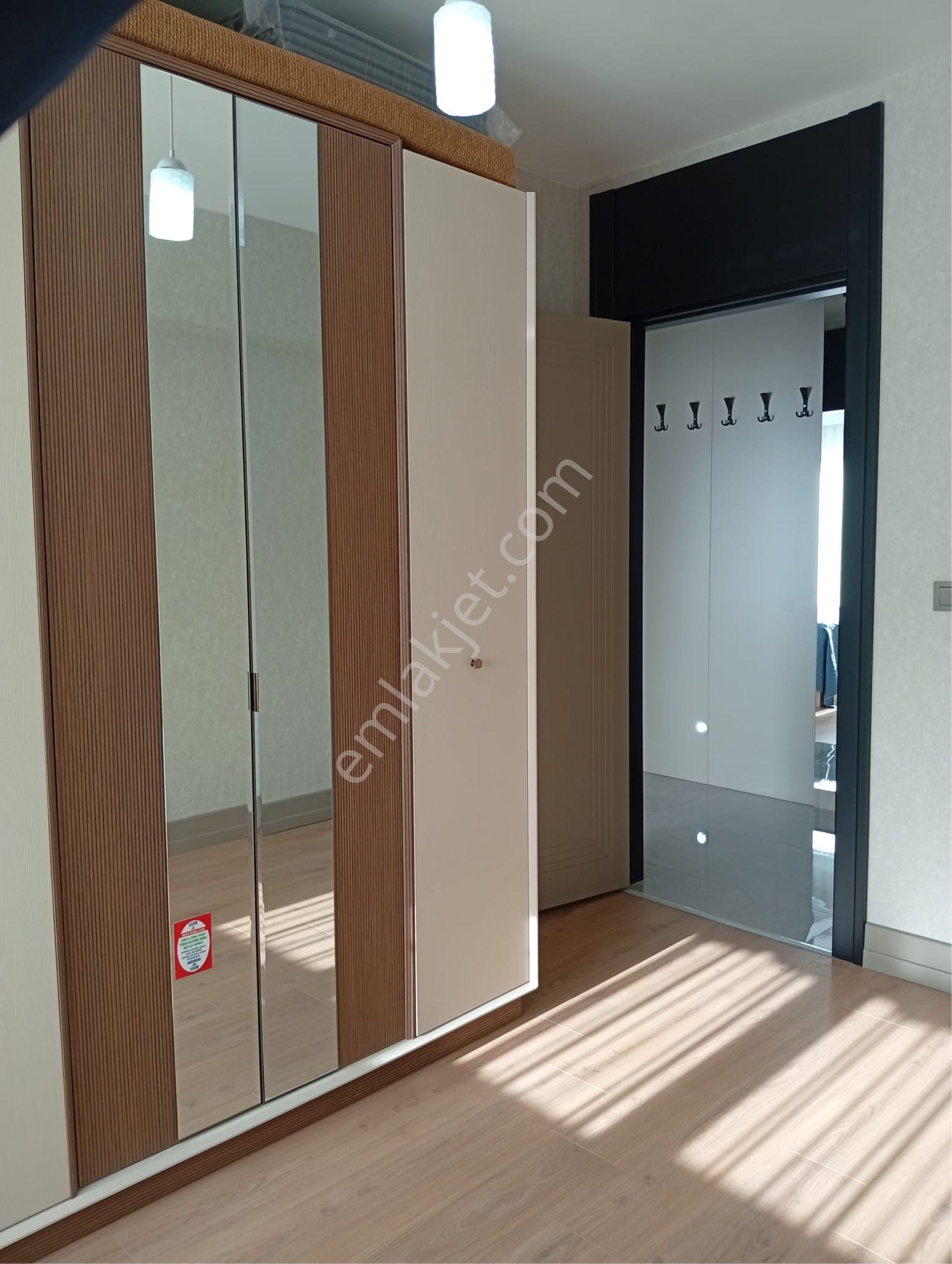 Cadde Üzerinde Süper Lüks Ara Kat 2+1 Satılık Daire - Görsel 16