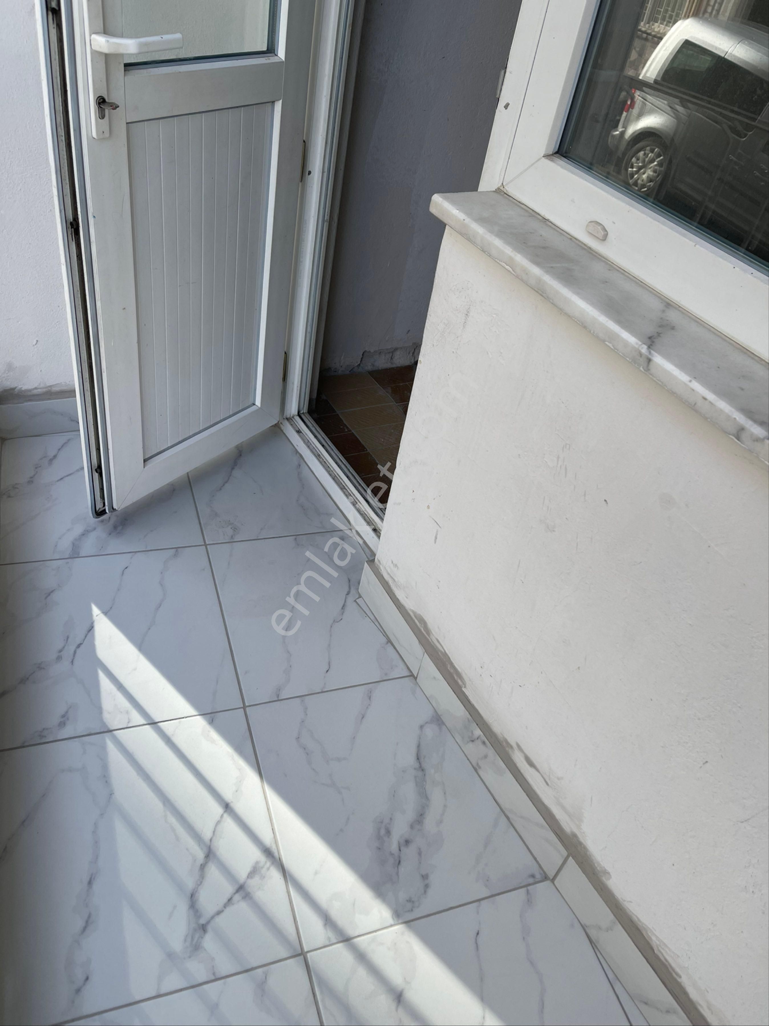 Samsun Yenidoğanda Yüksek Giriş Çift Balkon Full Yapılı - Görsel 8