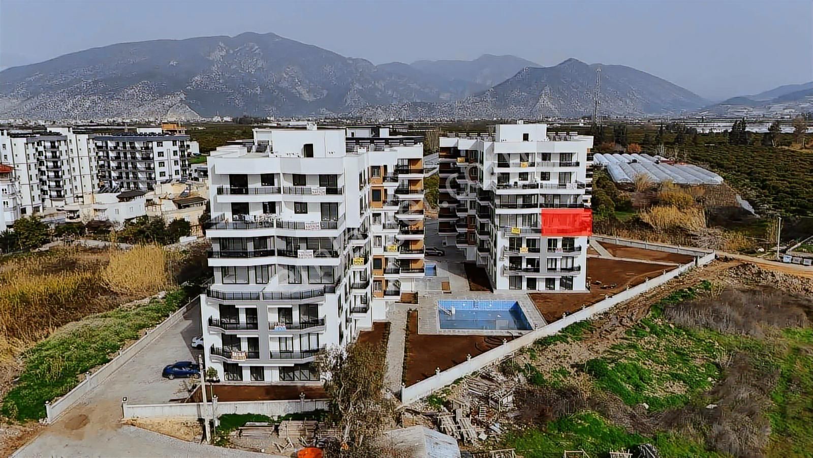 Gökhan Gökdemirden Site İçi Deniz Manzaralı Rezidans 1+1 Daire - Görsel 3