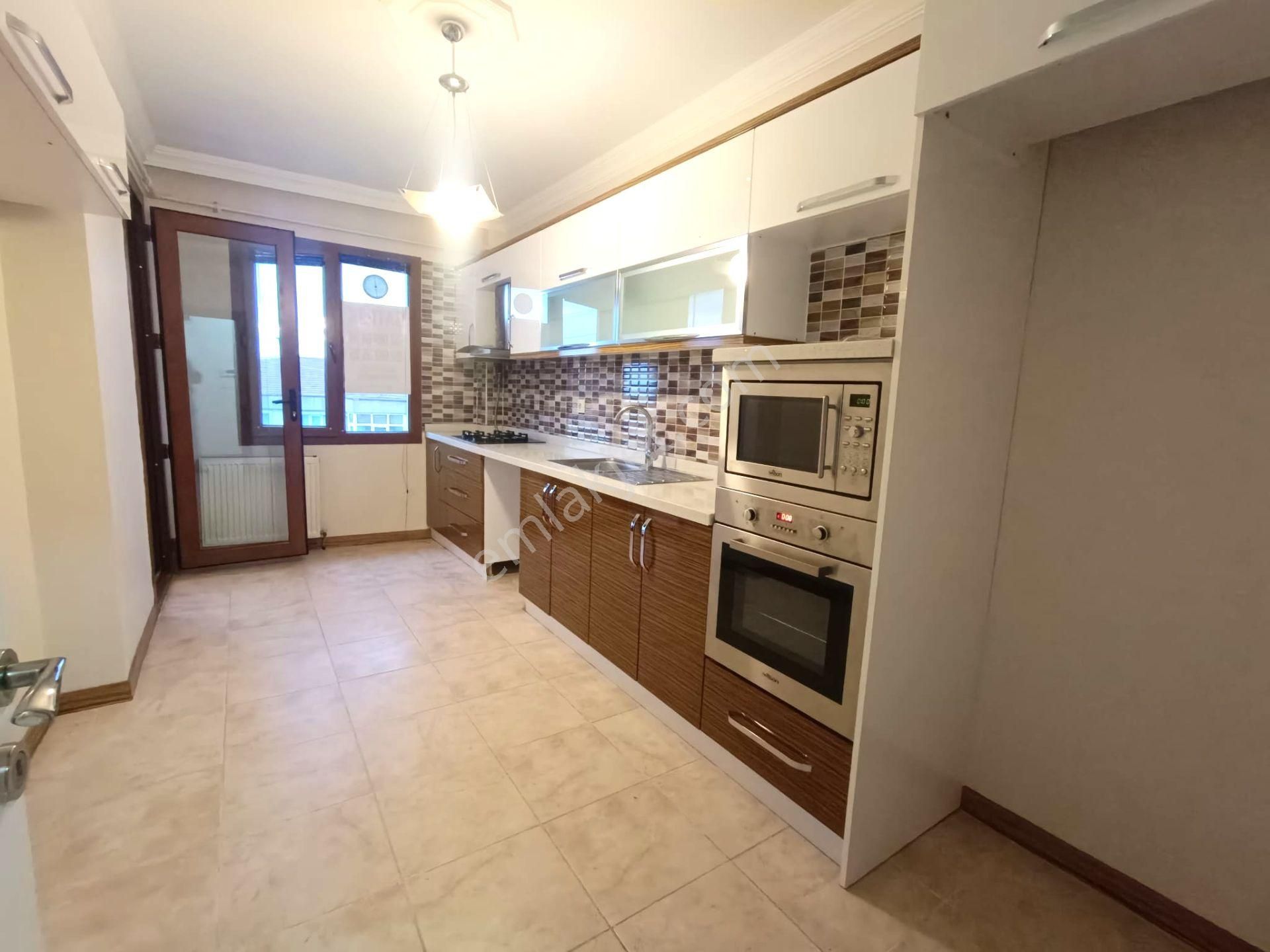 Tekirdağ Çorlu Ali Paşa Mah. Kapalı Salı Pazarına Yakın 3+1 Satılık Lüx Daire - Görsel 23