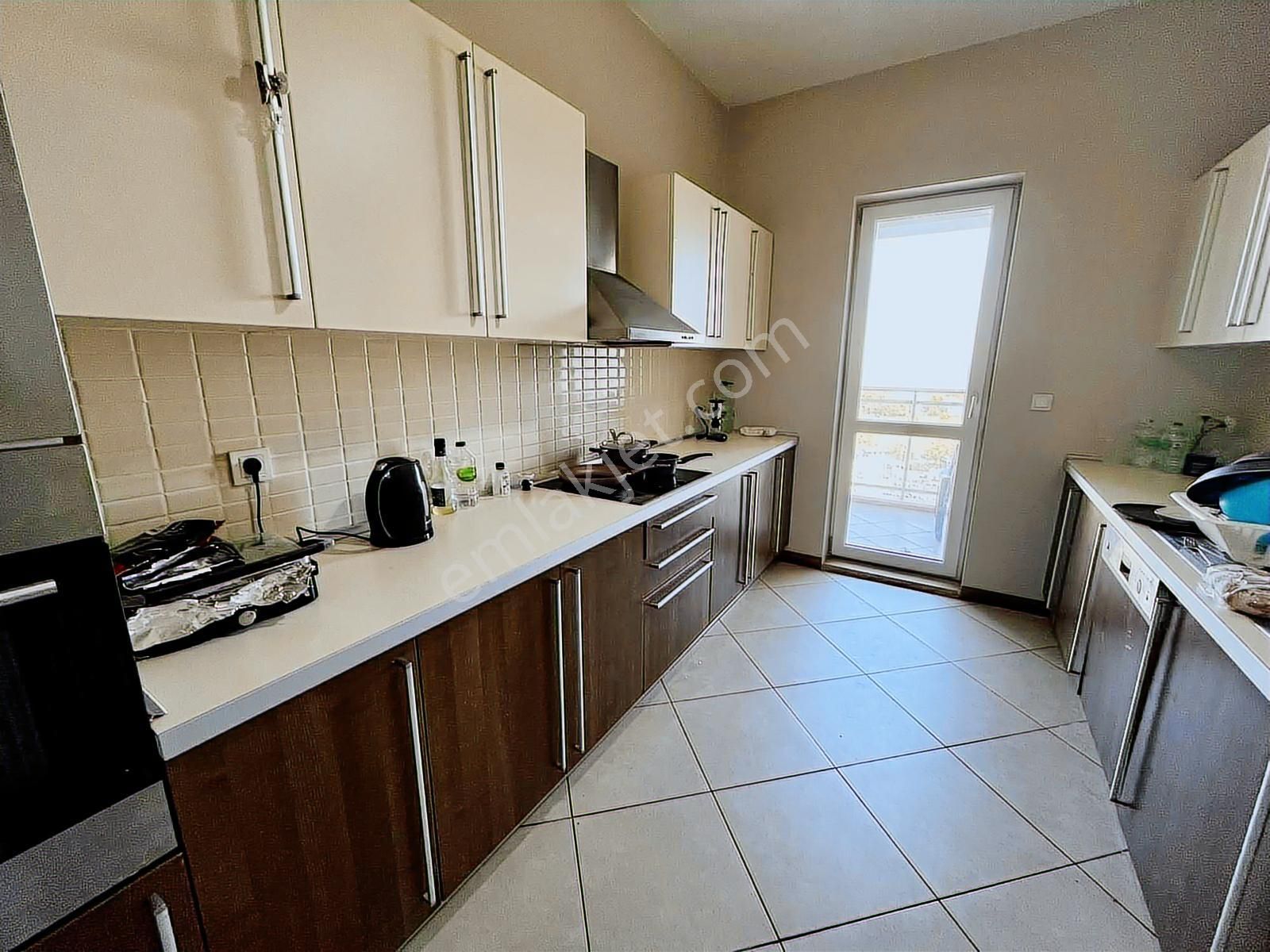 Bahçeşehir Akkoza Defne Sitesinde Satılık Krediye Uygun 3+1 - Görsel 23