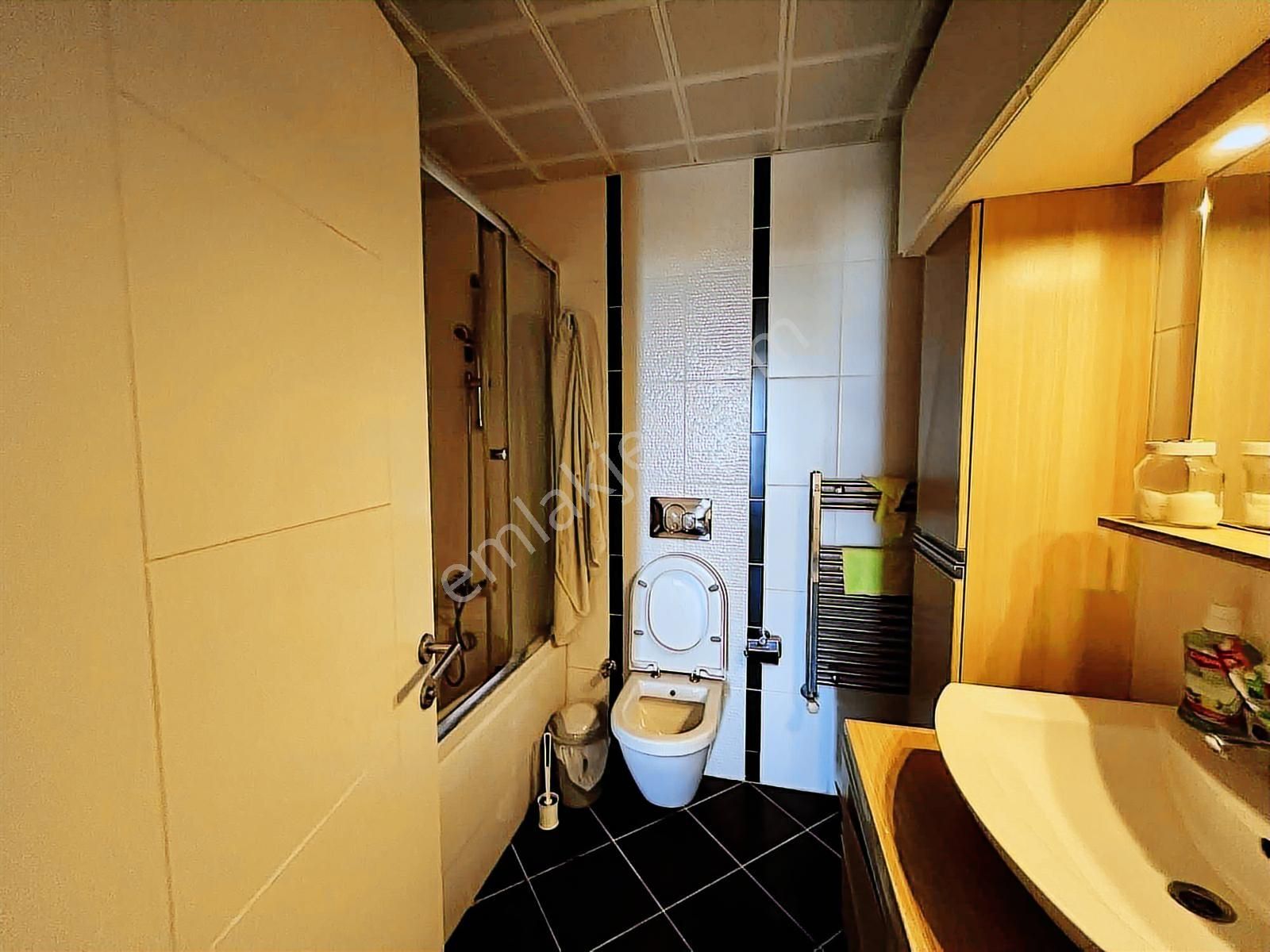 Bahçeşehir Akkoza Defne Sitesinde Satılık Krediye Uygun 3+1 - Görsel 4