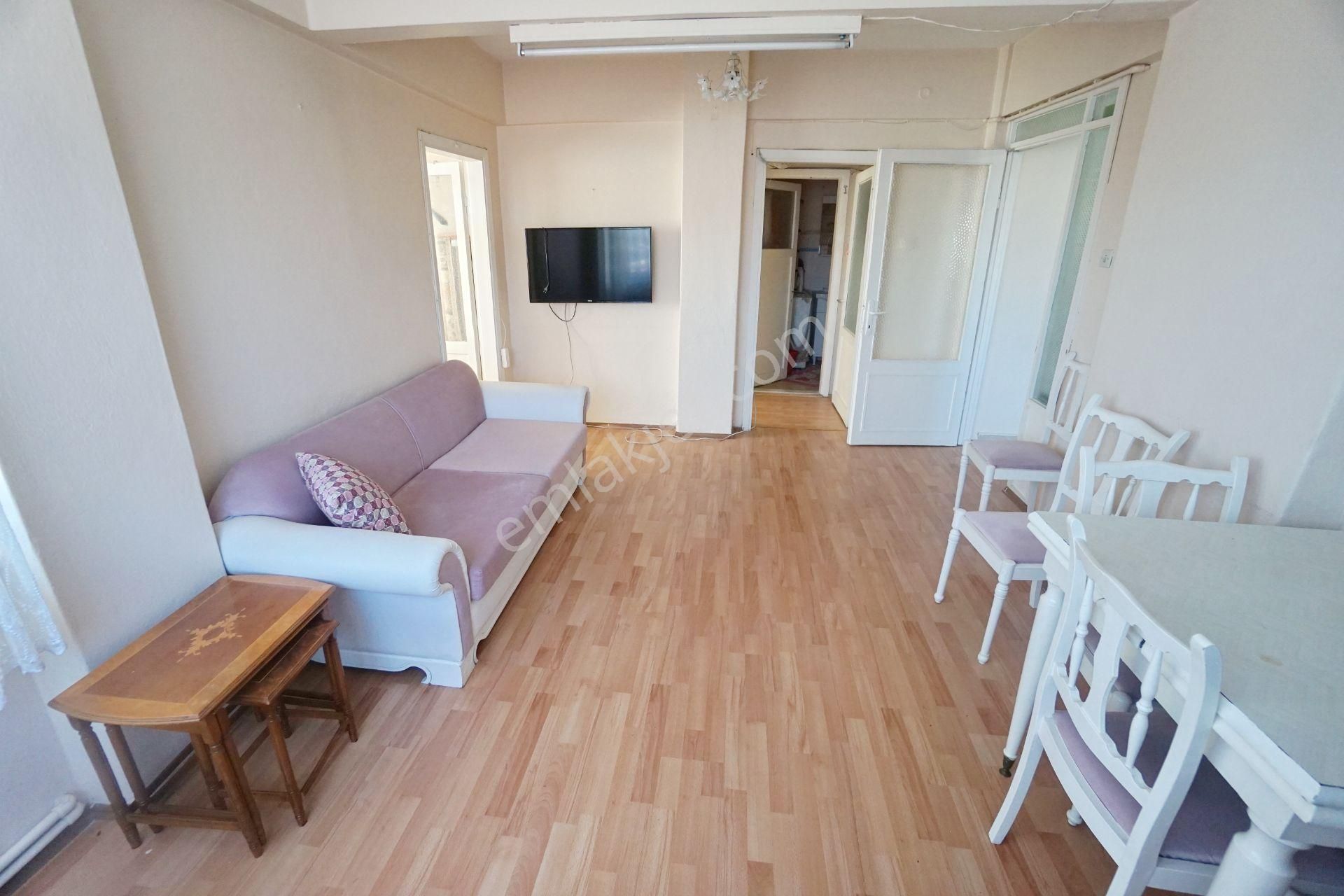 Meral R6401 Pakten Sk Metrobüse 5 Dk Marmaraya 10 Dk Mesafede Temiz 2+1 - Görsel 3