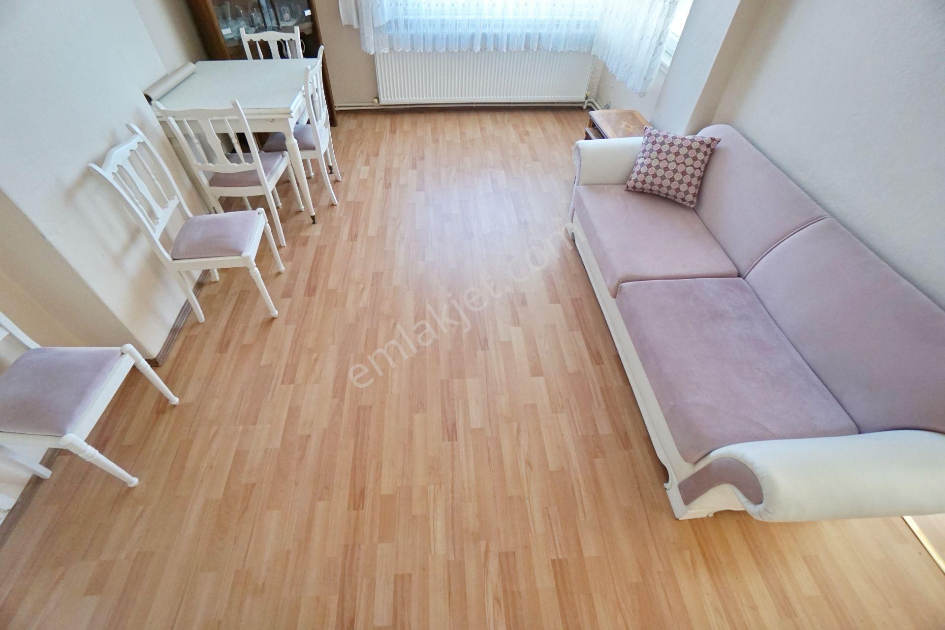 Meral R6401 Pakten Sk Metrobüse 5 Dk Marmaraya 10 Dk Mesafede Temiz 2+1 - Görsel 2