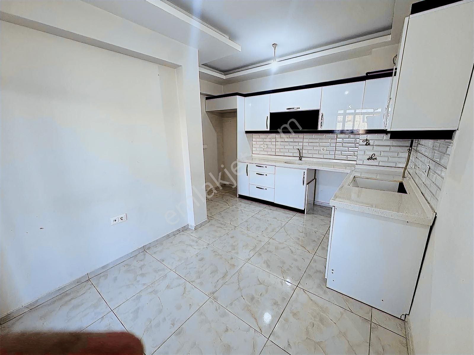 Serkentin En Uygun Yap-sat Ebevyn Banyolu Dairesi Acil !! - Görsel 3