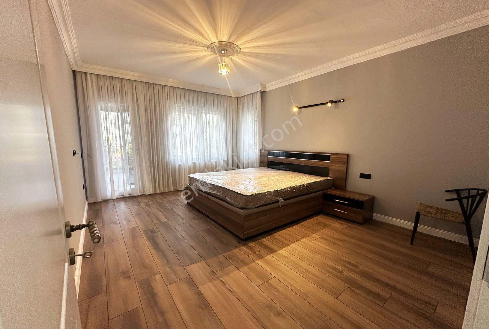 Lara Çağlayanda Kolejler Yakını Şık Mimar Tasarımlı 3+1 Daire - Görsel 19