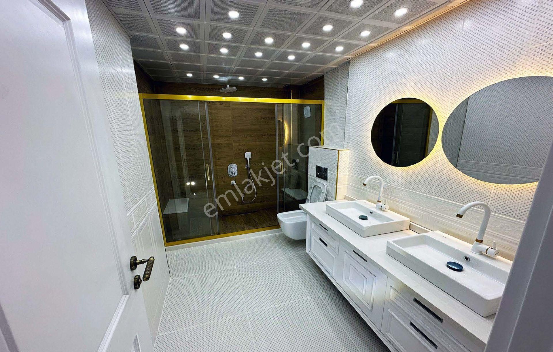 Lara Çağlayanda Kolejler Yakını Şık Mimar Tasarımlı 3+1 Daire - Görsel 18