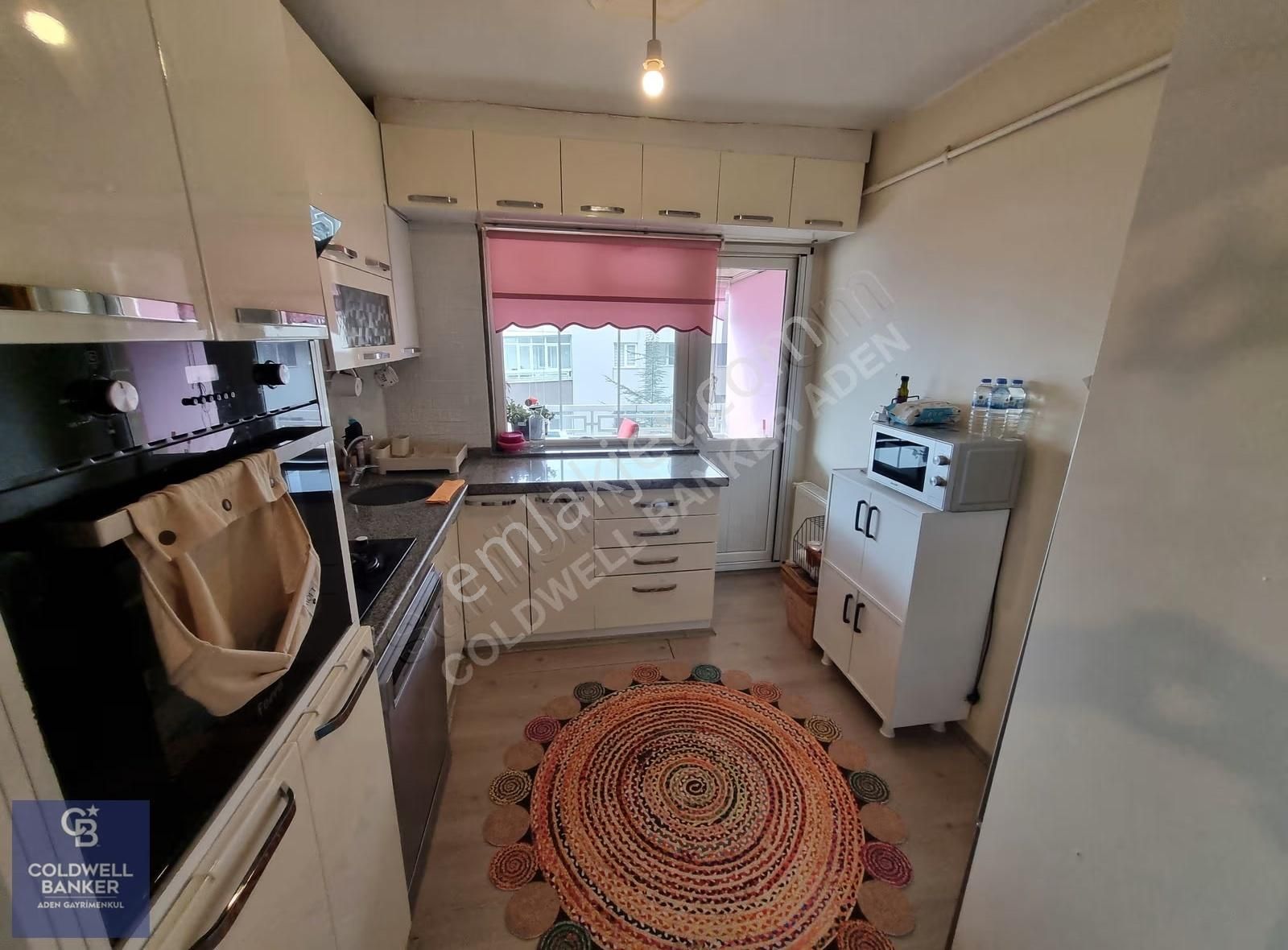 Güzelkent Mah.de Merkezi Konumda Ara Kat Yapılı 3+1 Satılık - Görsel 21