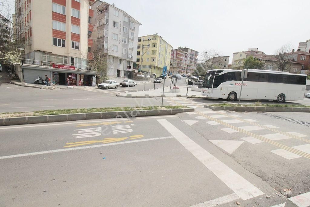 Nusratiye Mah. Efendi Market Karşısı 200m2 Satılık Dükkan Vedepo