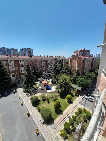 Küçükçekmece Atakent 3.etap 560 Ada Da Arakat Satılık 1+1 57m2 Daire