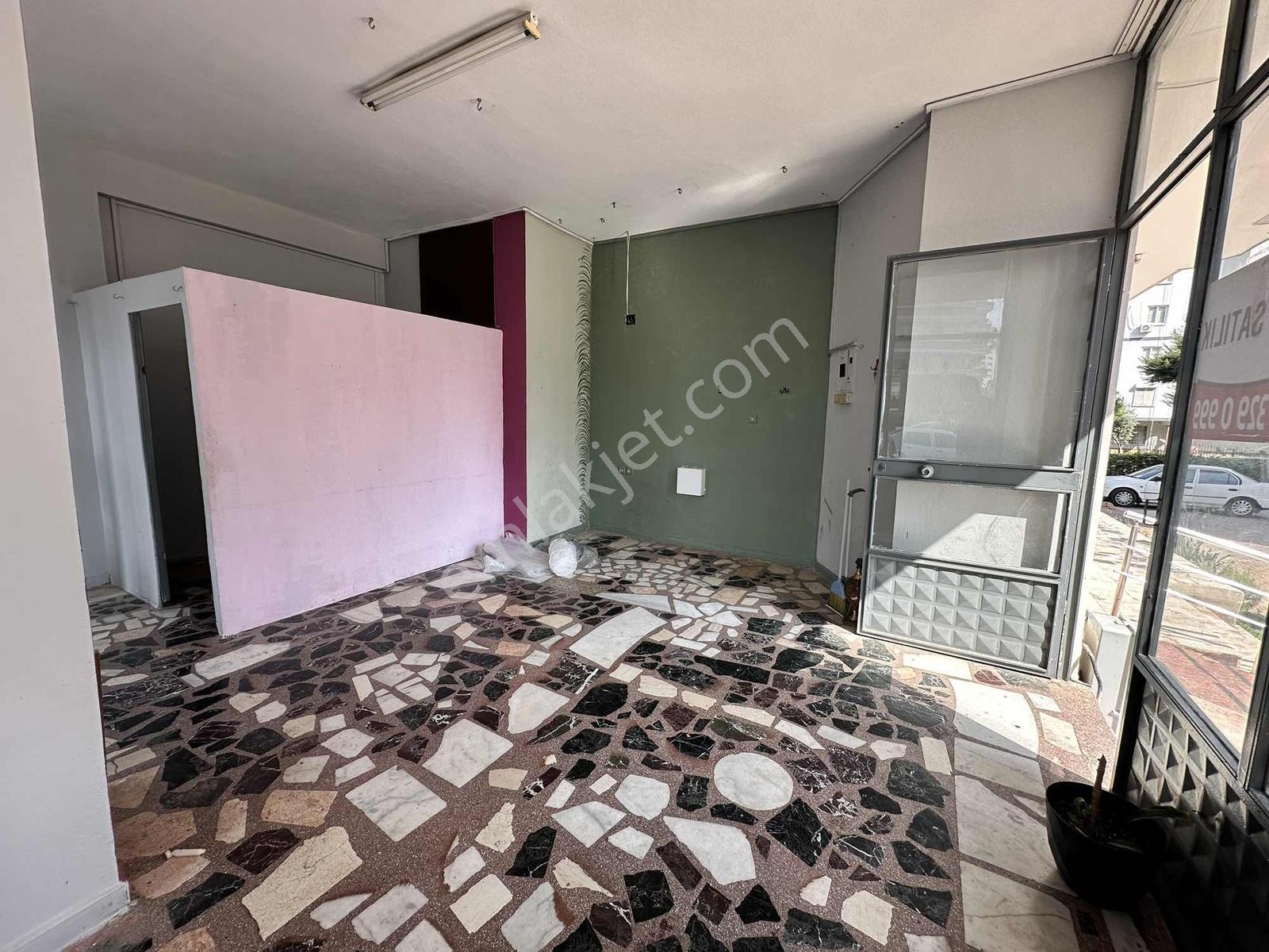 New Form'dan Forum Civarı Satılık Dükkan - Görsel 22