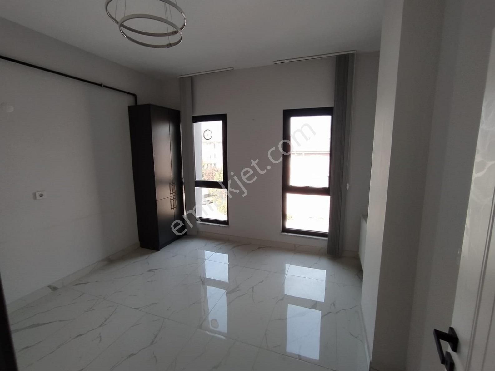 Kariyer'den Devlet Has Karşısı Atimer4 İş Merkezin'de 75m² Ofis - Görsel 30