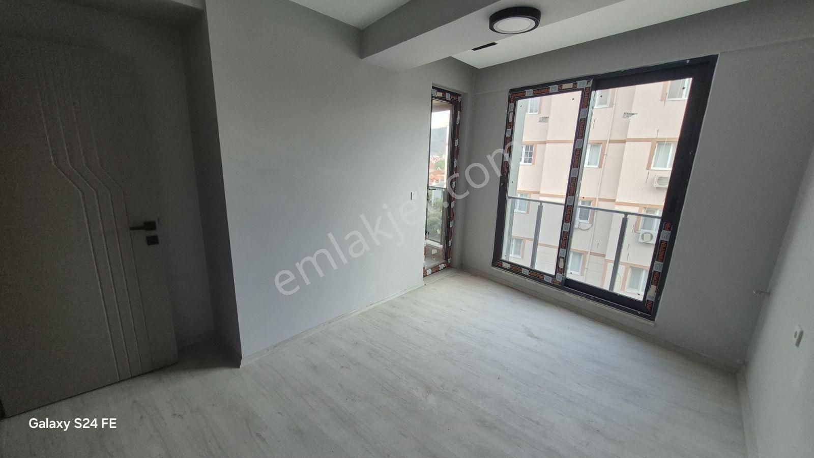 Lavinia'dan Acill!! Ortaca Cumhuriyette 1+1 Lüks Daire. - Görsel 2