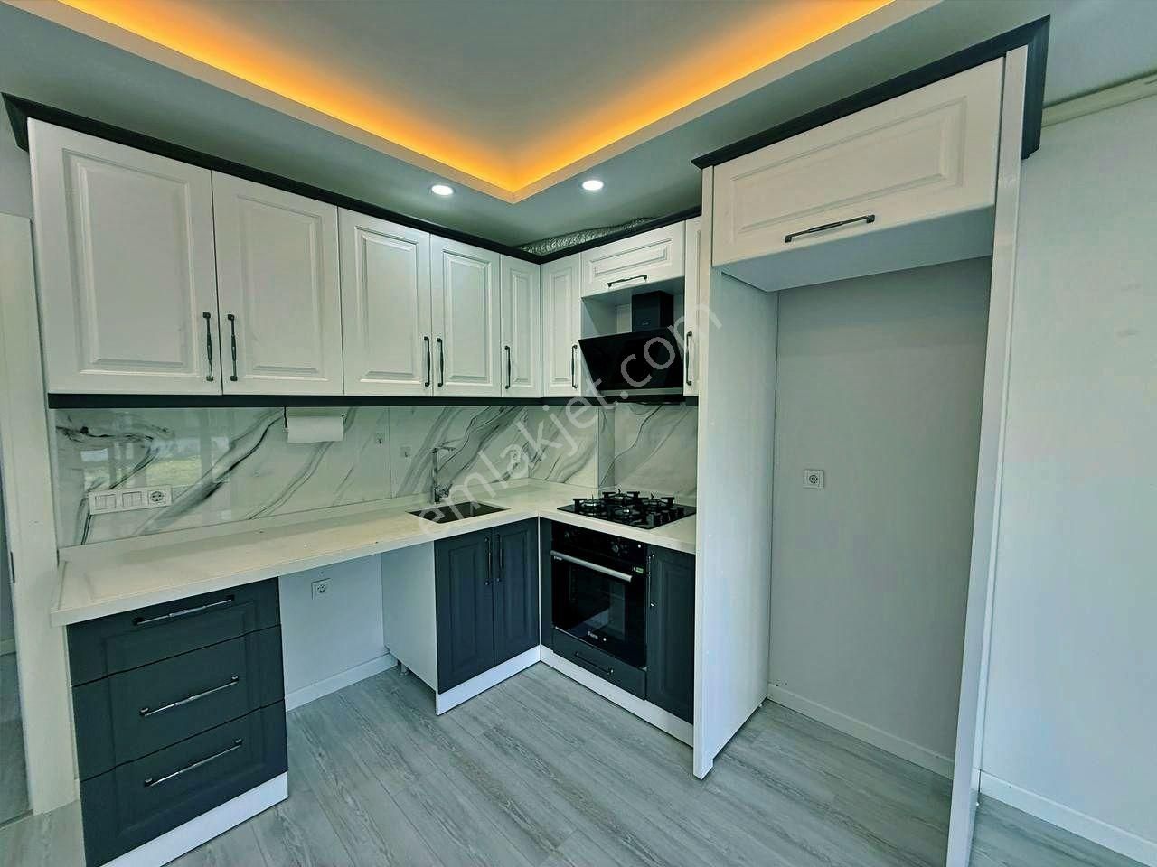 Uytun'dan Akçay Altınkum'da Doğalgazlı Cam Balkonlu 1+1 Kiralık - Görsel 14