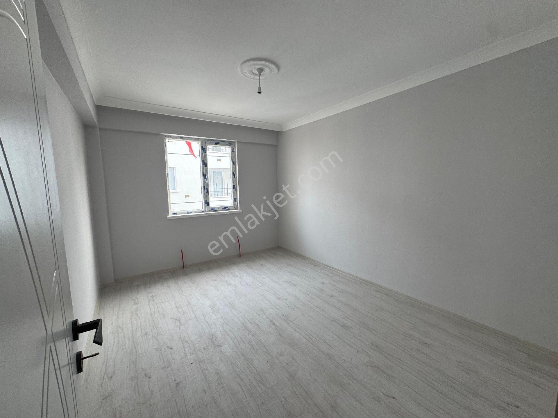 Pi-emlak'tan Beşikkaya Mahallesi İstanbul Borsa Lise - Görsel 24