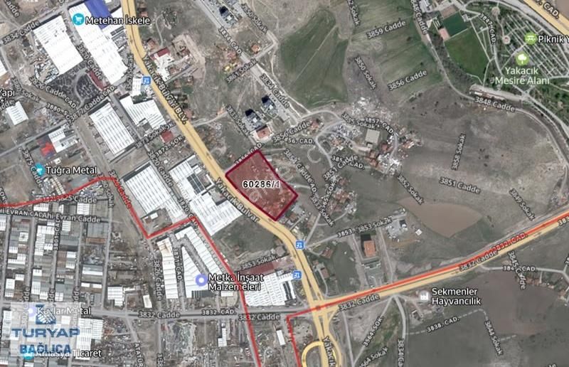 Yakacıkda Hurdacılar Karşısı Ana Bulvar Cepheli Satılık Arsa