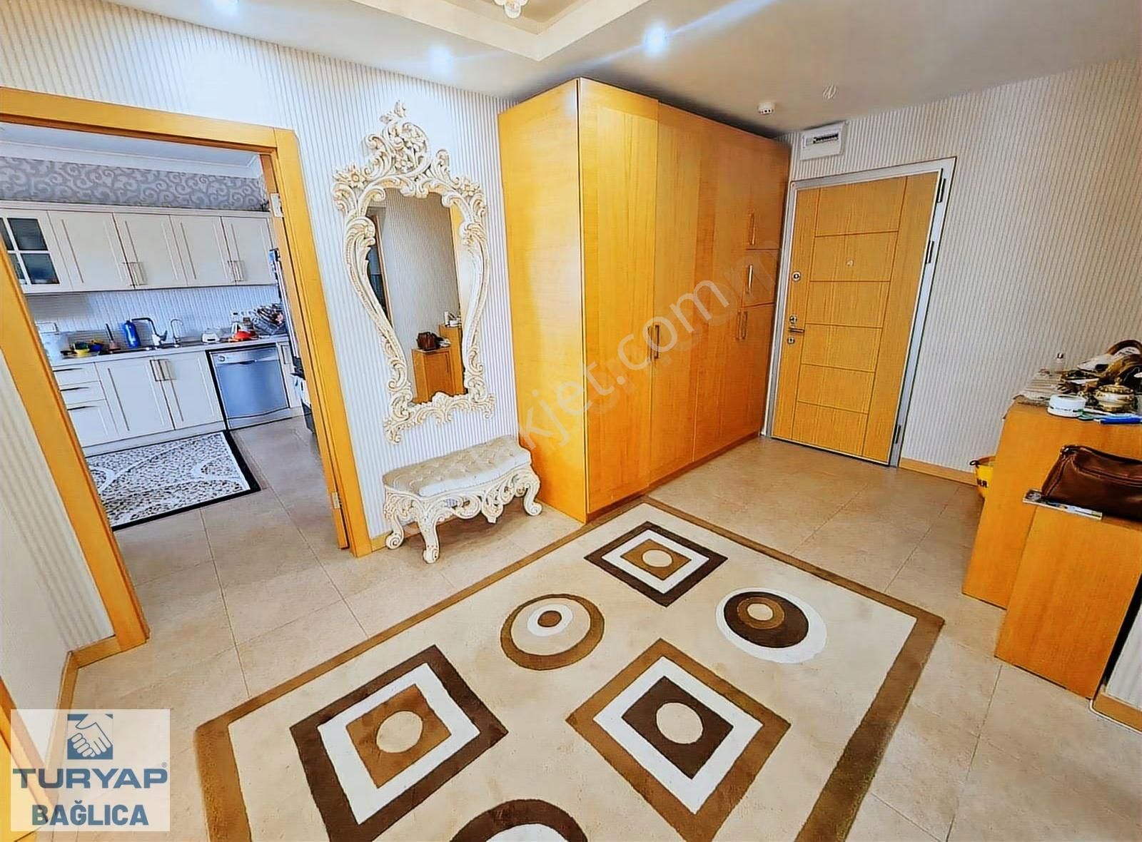 Akpınar Mahallesi 6+2 Katta Tripleks - Görsel 9