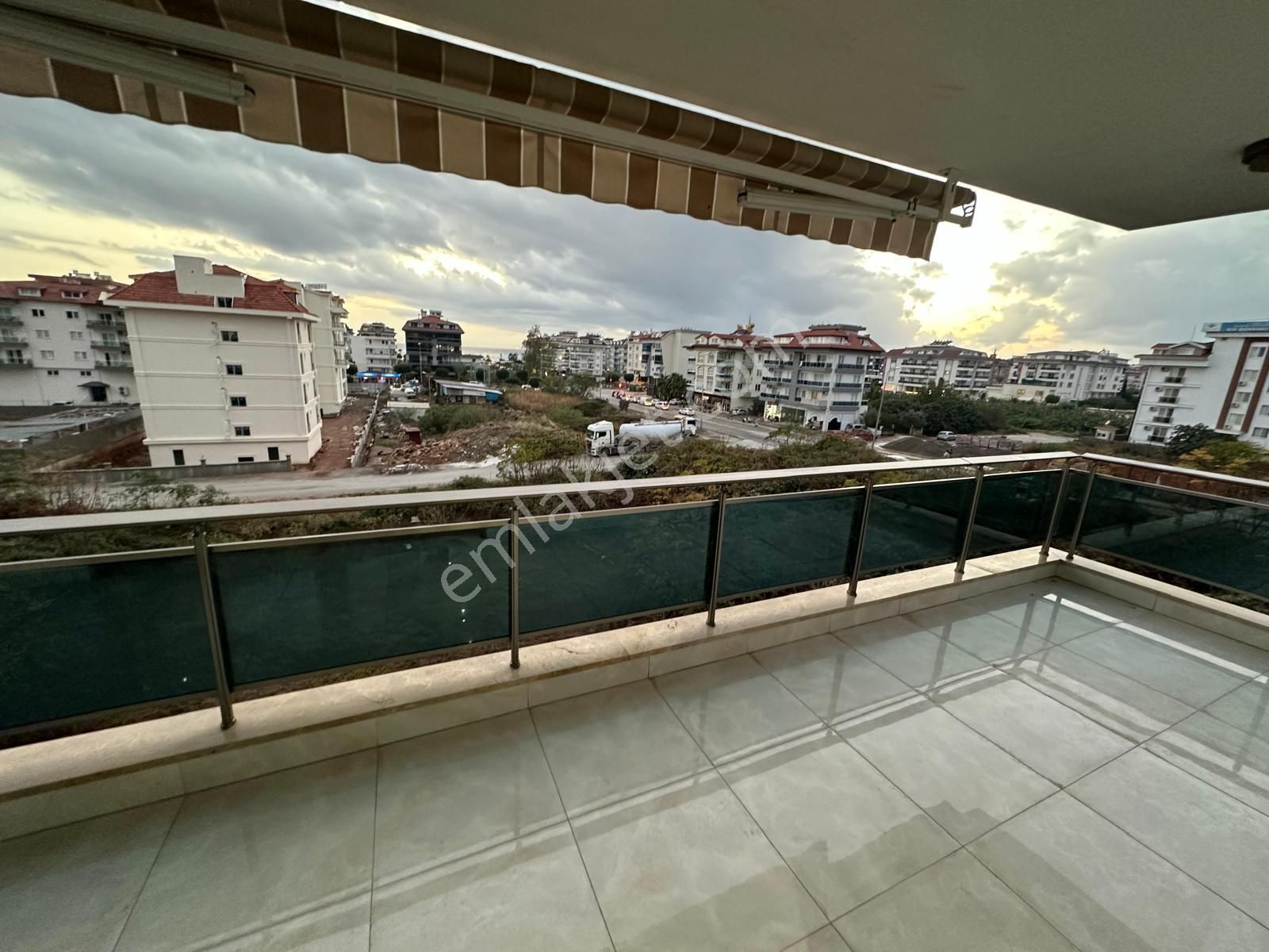 Alanya Kestel'de Denize 300 M Sosyal Aktiviteli 4+1 Dublex - Görsel 18