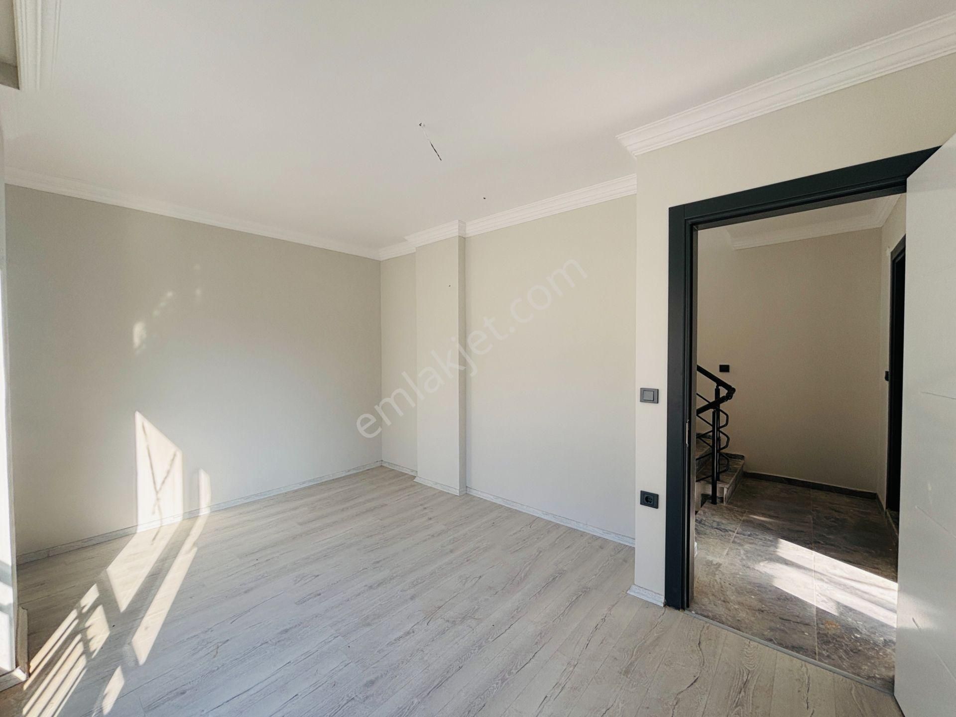 İzmir Seferihisar Doğanbey'de 200 M² Brüt Sıfır Bahçeli 3+1 Satılık Villa - Görsel 24