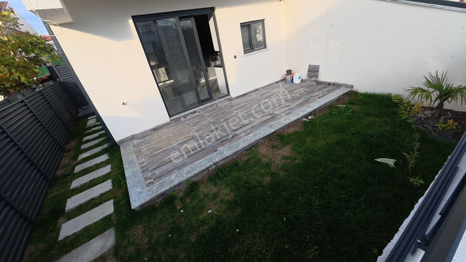 Kocaali De Modern Tasarımlı, Bahçeli 3+1 Villa - Görsel 4