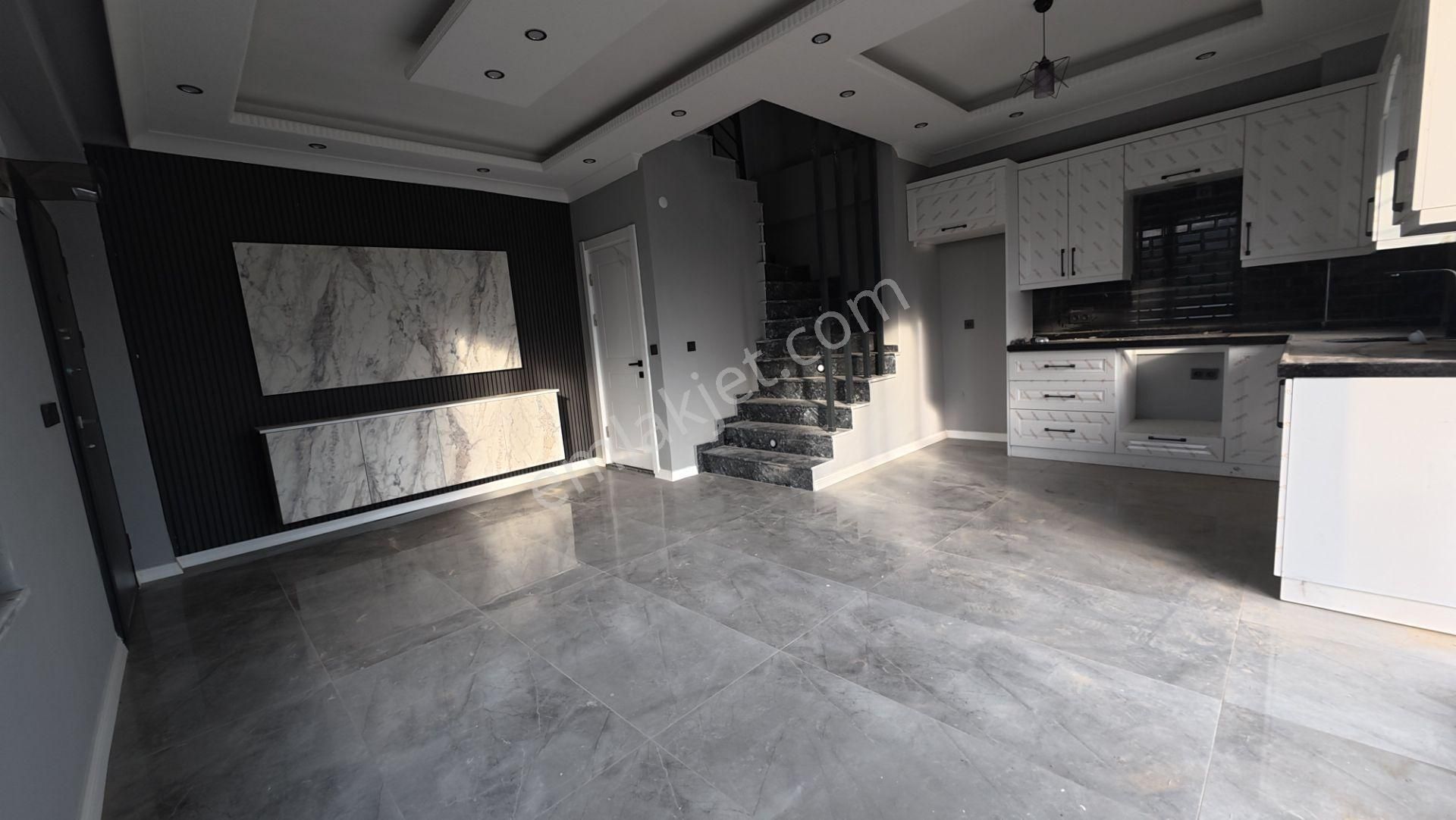 Kocaali De Modern Tasarımlı, Bahçeli 3+1 Villa - Görsel 9