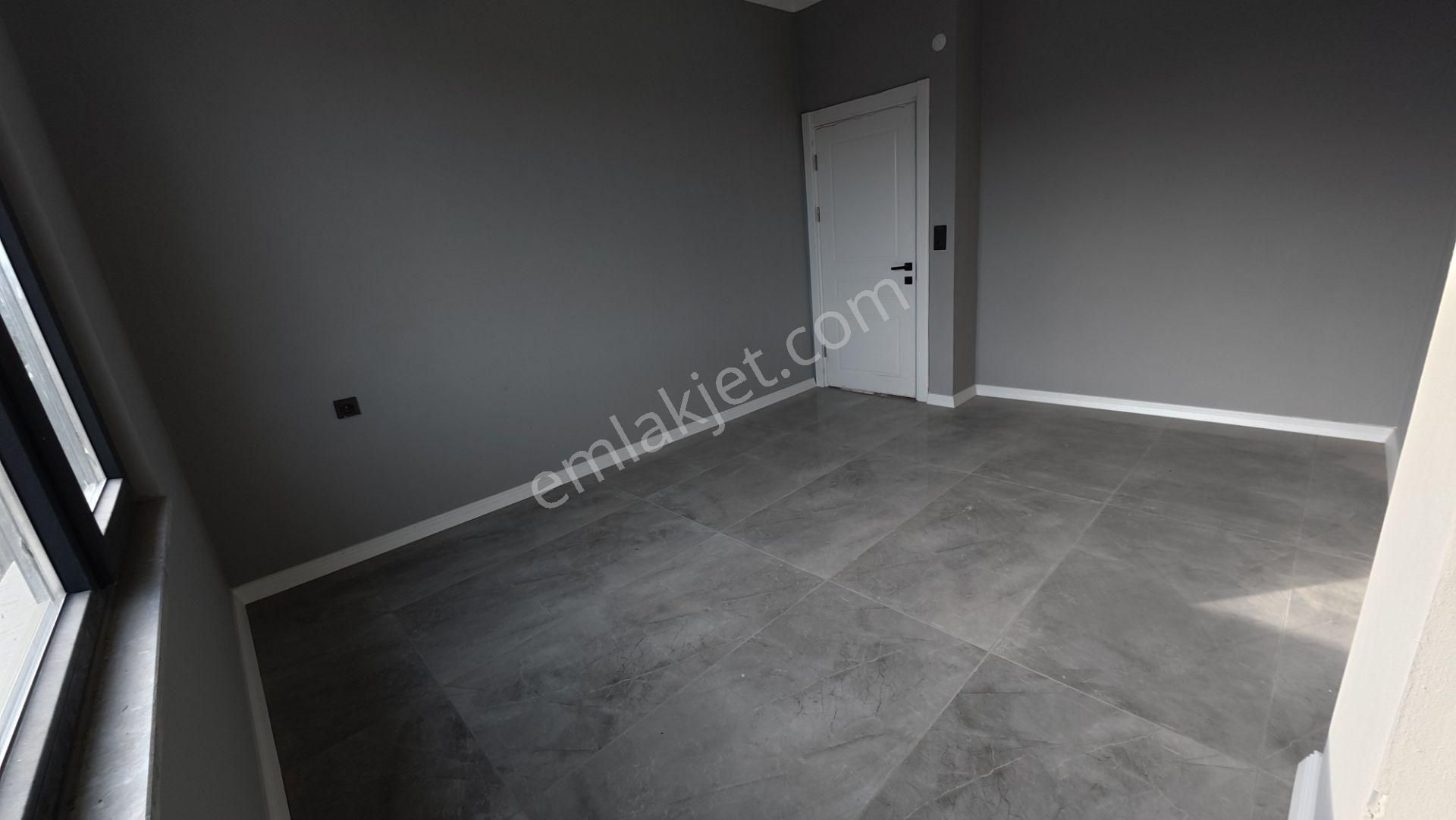 Kocaali De Modern Tasarımlı, Bahçeli 3+1 Villa - Görsel 17