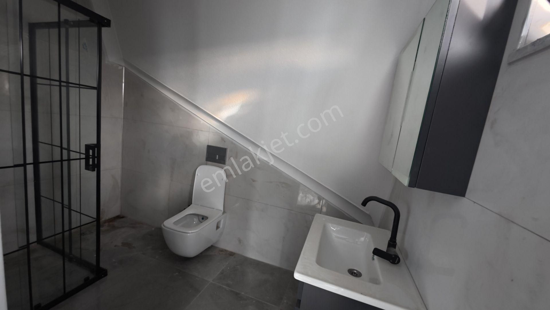 Kocaali De Modern Tasarımlı, Bahçeli 3+1 Villa - Görsel 29