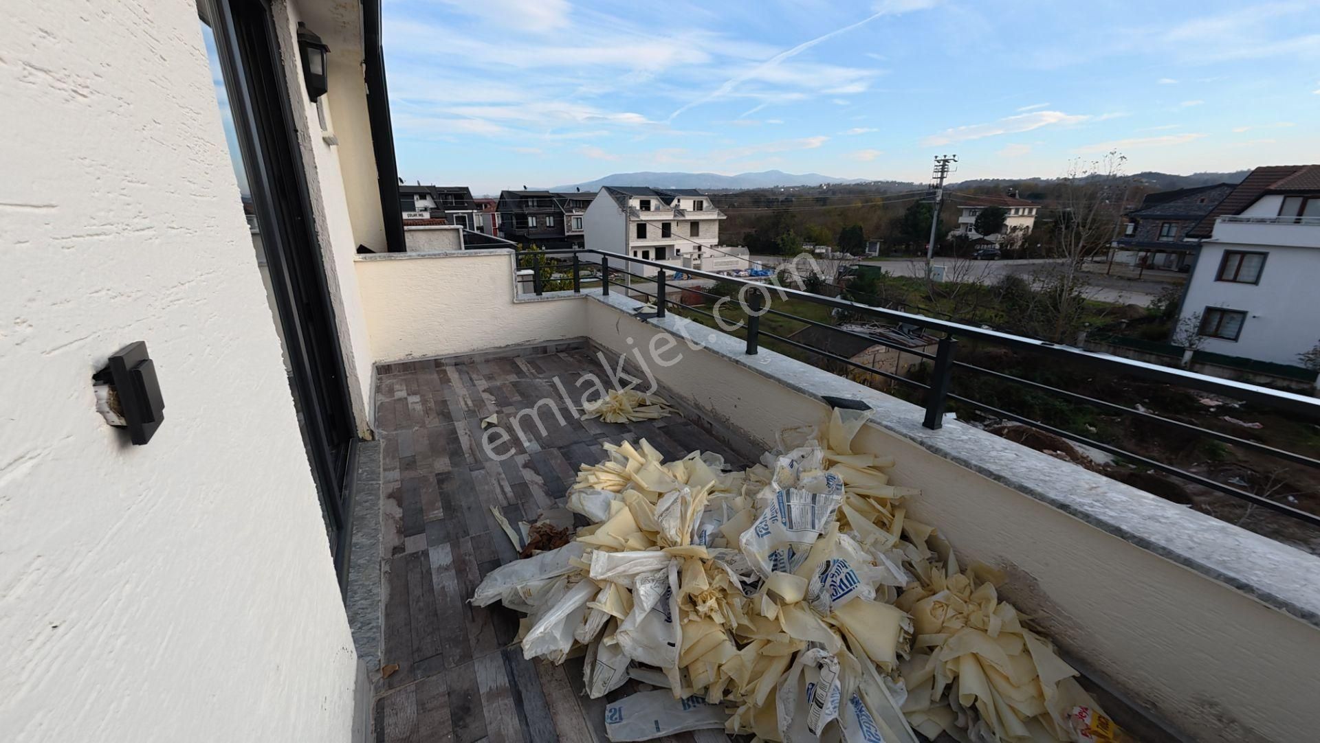 Kocaali De Modern Tasarımlı, Bahçeli 3+1 Villa - Görsel 34