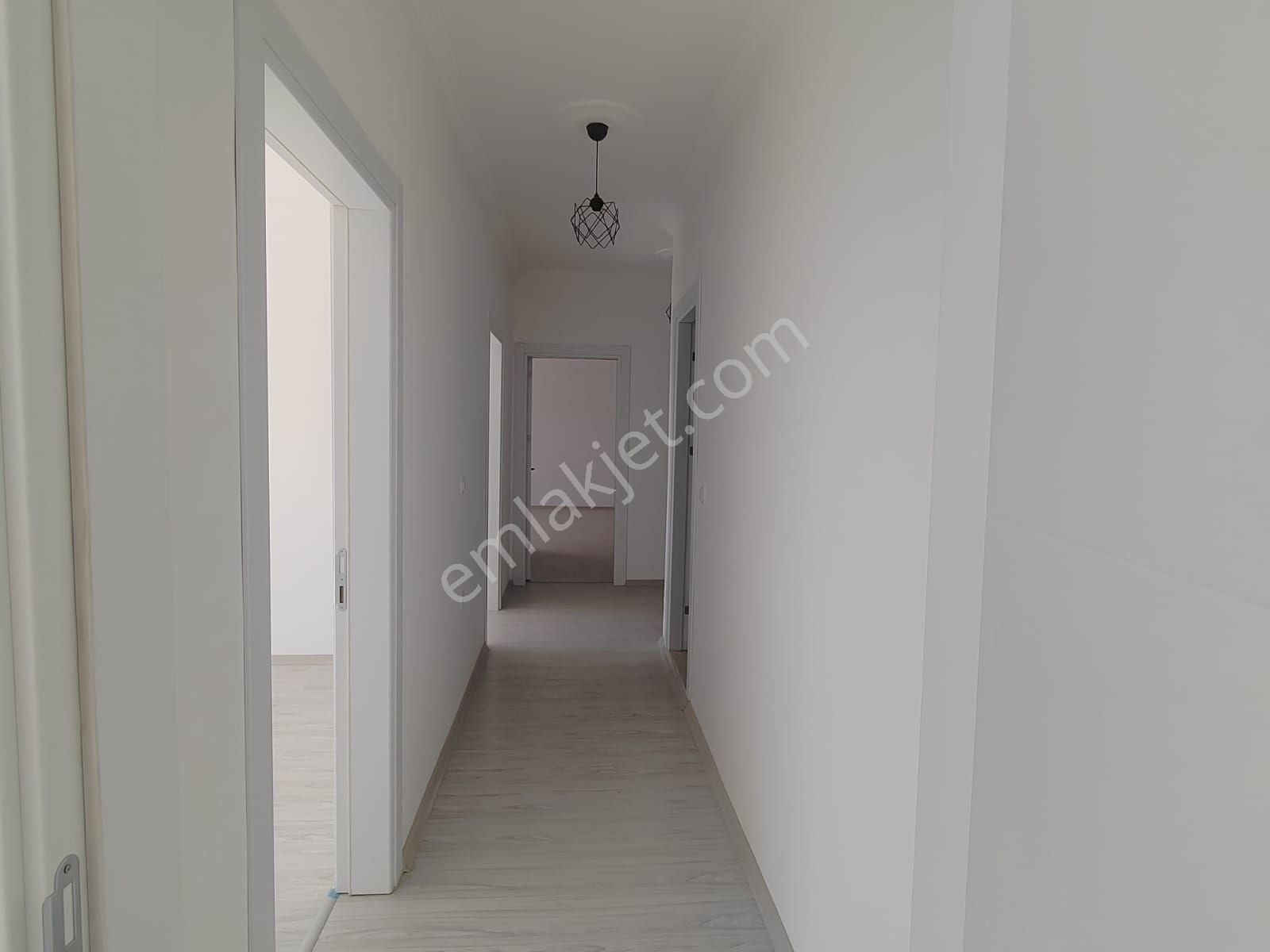 Kuşadası Kirazlı Köyü Arasında Satılık Manzaralı 3+1 Daire - Görsel 5