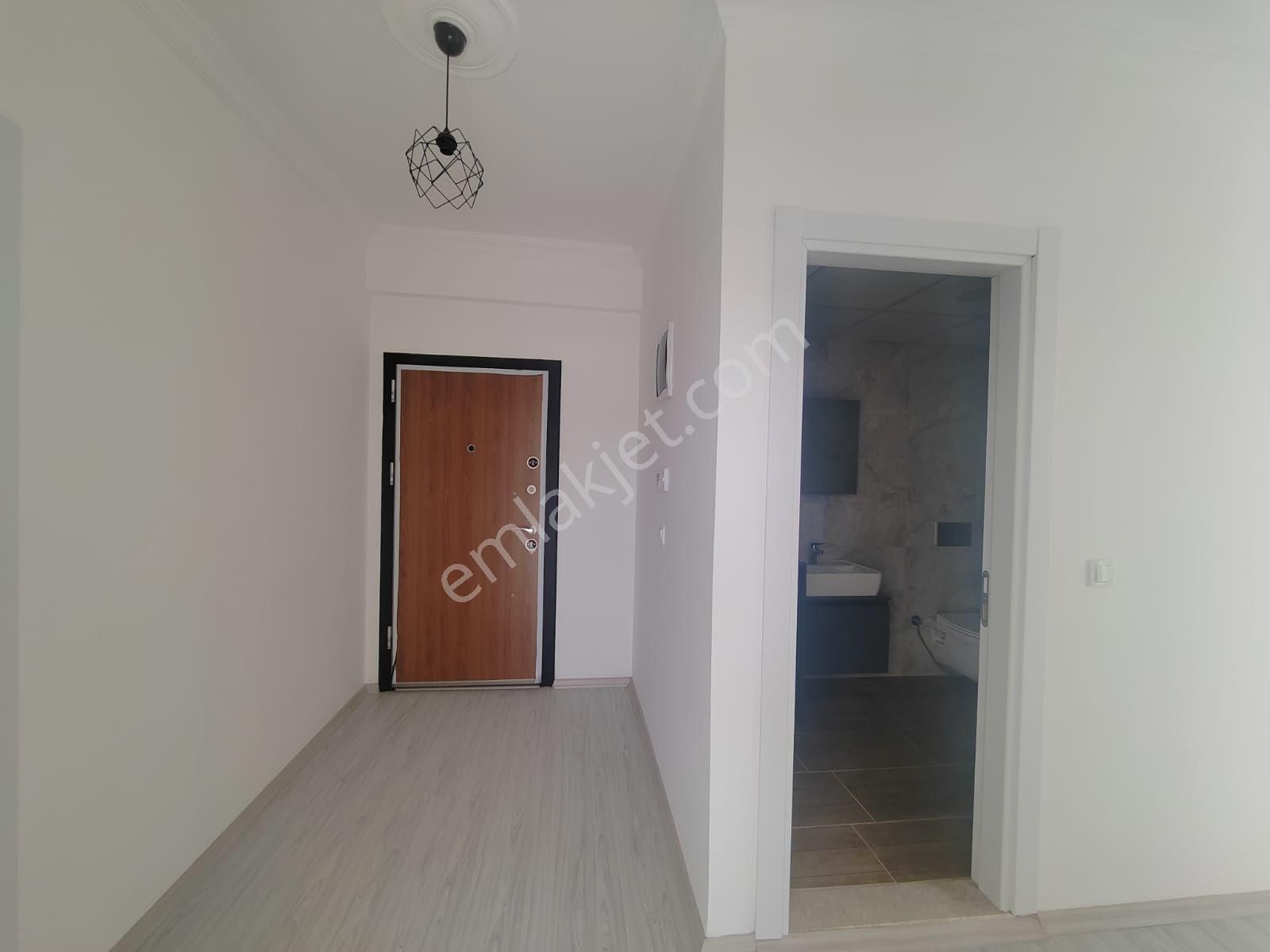Kuşadası Kirazlı Köyü Arasında Satılık Manzaralı 3+1 Daire - Görsel 4