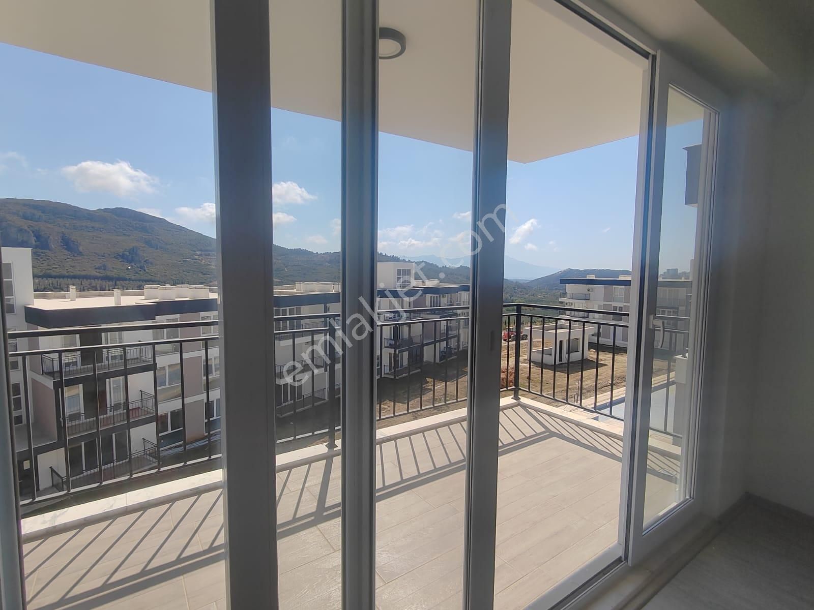 Kuşadası Kirazlı Köyü Arasında Satılık Manzaralı 3+1 Daire - Görsel 11