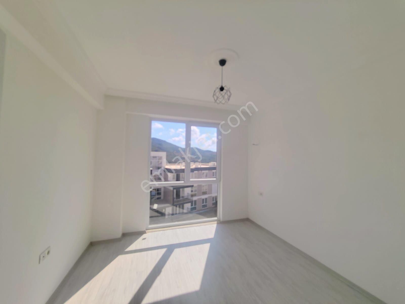 Kuşadası Kirazlı Köyü Arasında Satılık Manzaralı 3+1 Daire - Görsel 13