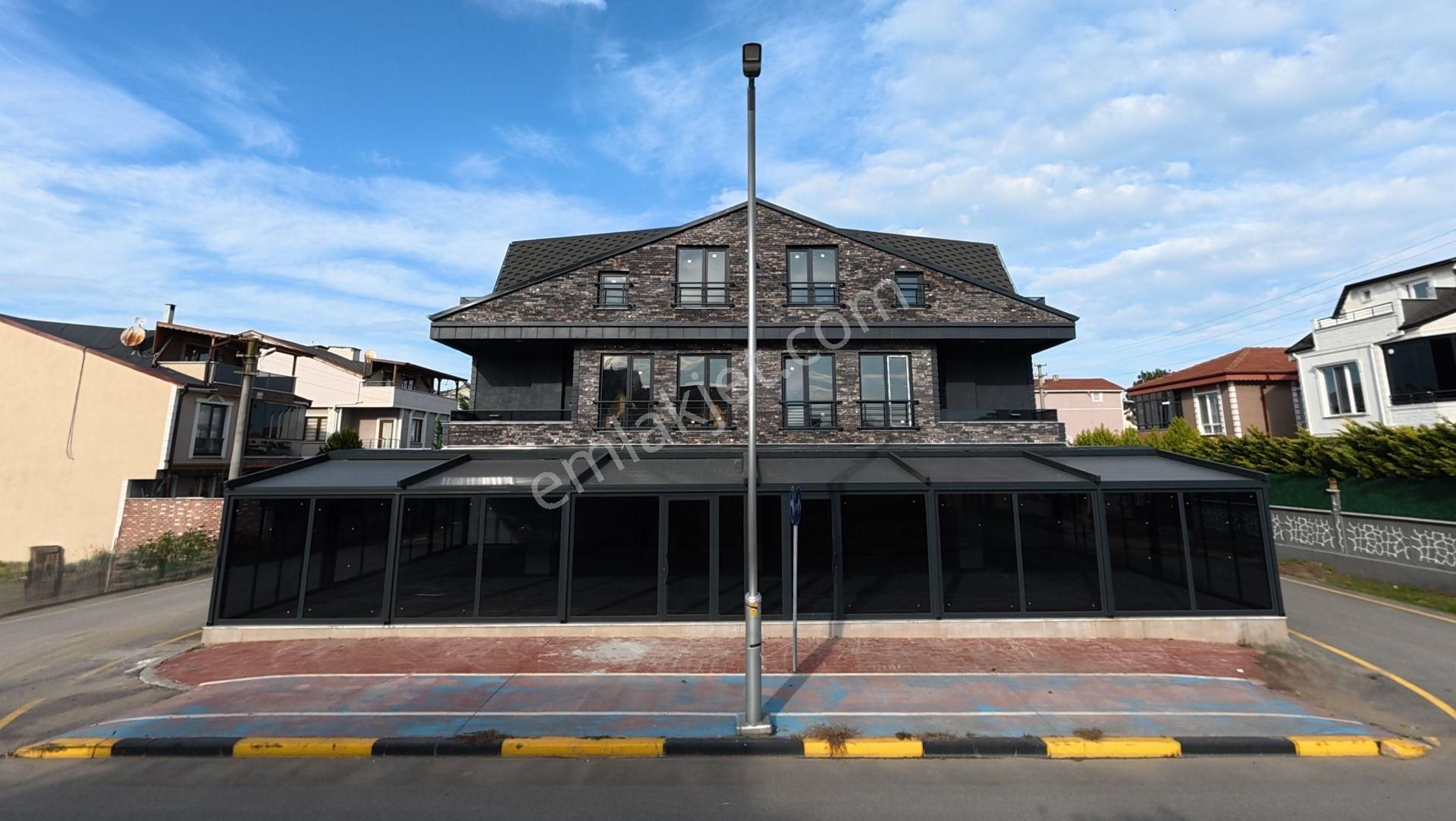 Kocaali Merkez Plaj Yalı Mah De Zarif Ve Şık 3+1 Dubleks