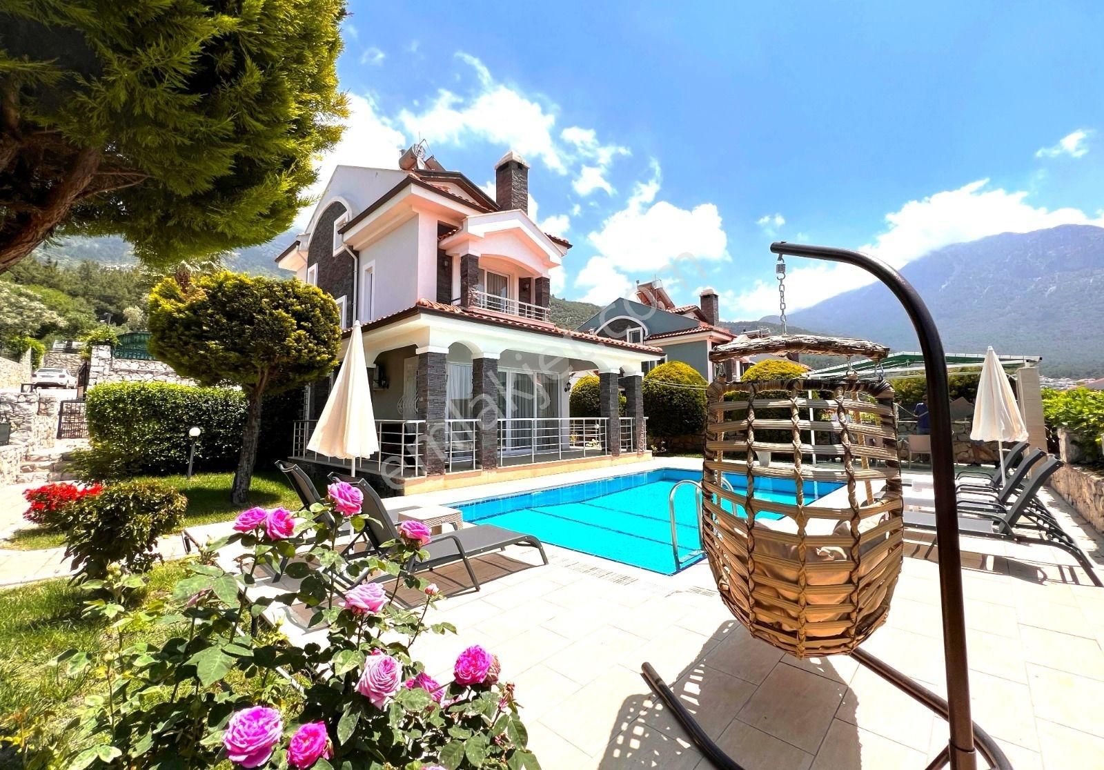 Ovacık'ta Dayalı Döşeli Havuzlu Kiralık Müstakil Villa