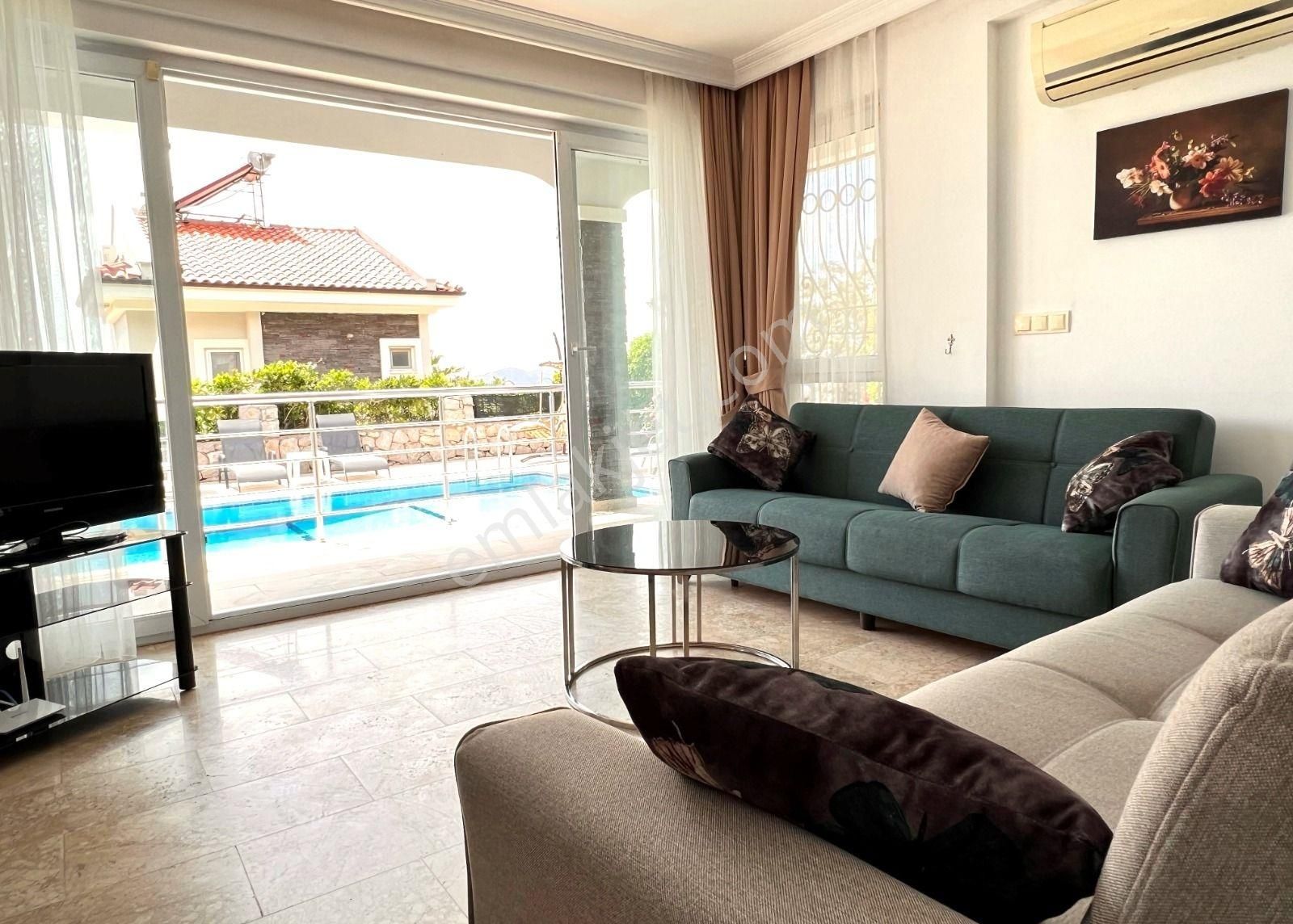 Ovacık'ta Dayalı Döşeli Havuzlu Kiralık Müstakil Villa - Görsel 10