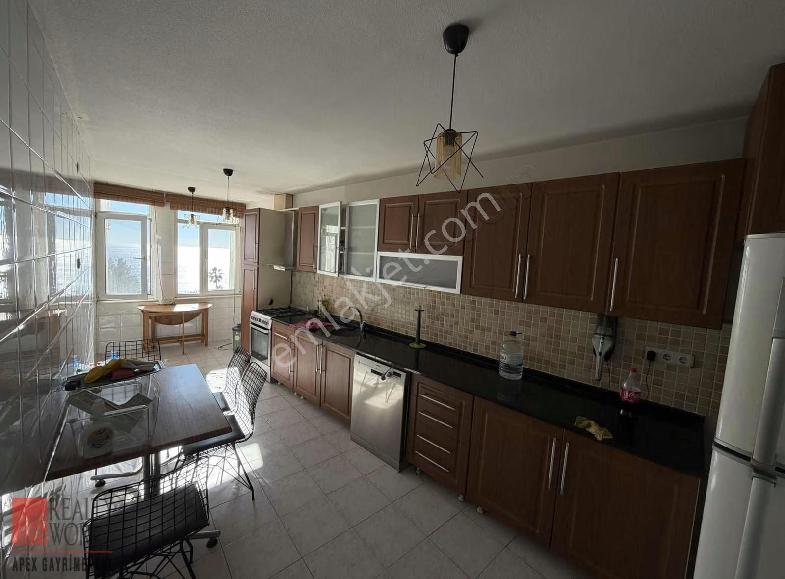 Konyaaltı Caddesi Full Deniz Ve Kaleiçi Manzaralı Eşyalı Kiralık - Görsel 16