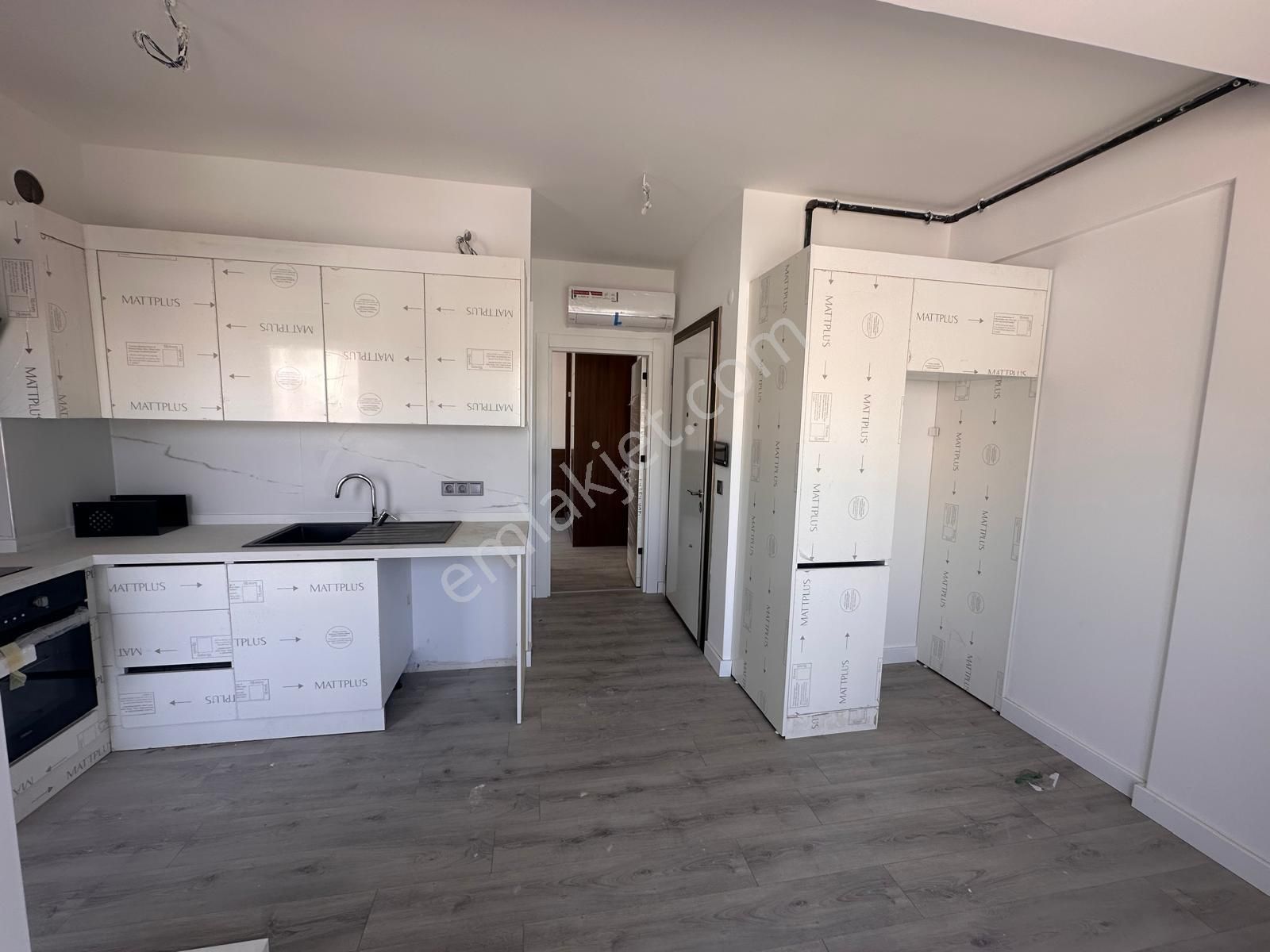 İzmir Buca North City Havuzlu Sitede Sıfır 1+1 Kiralık Daire - Görsel 9