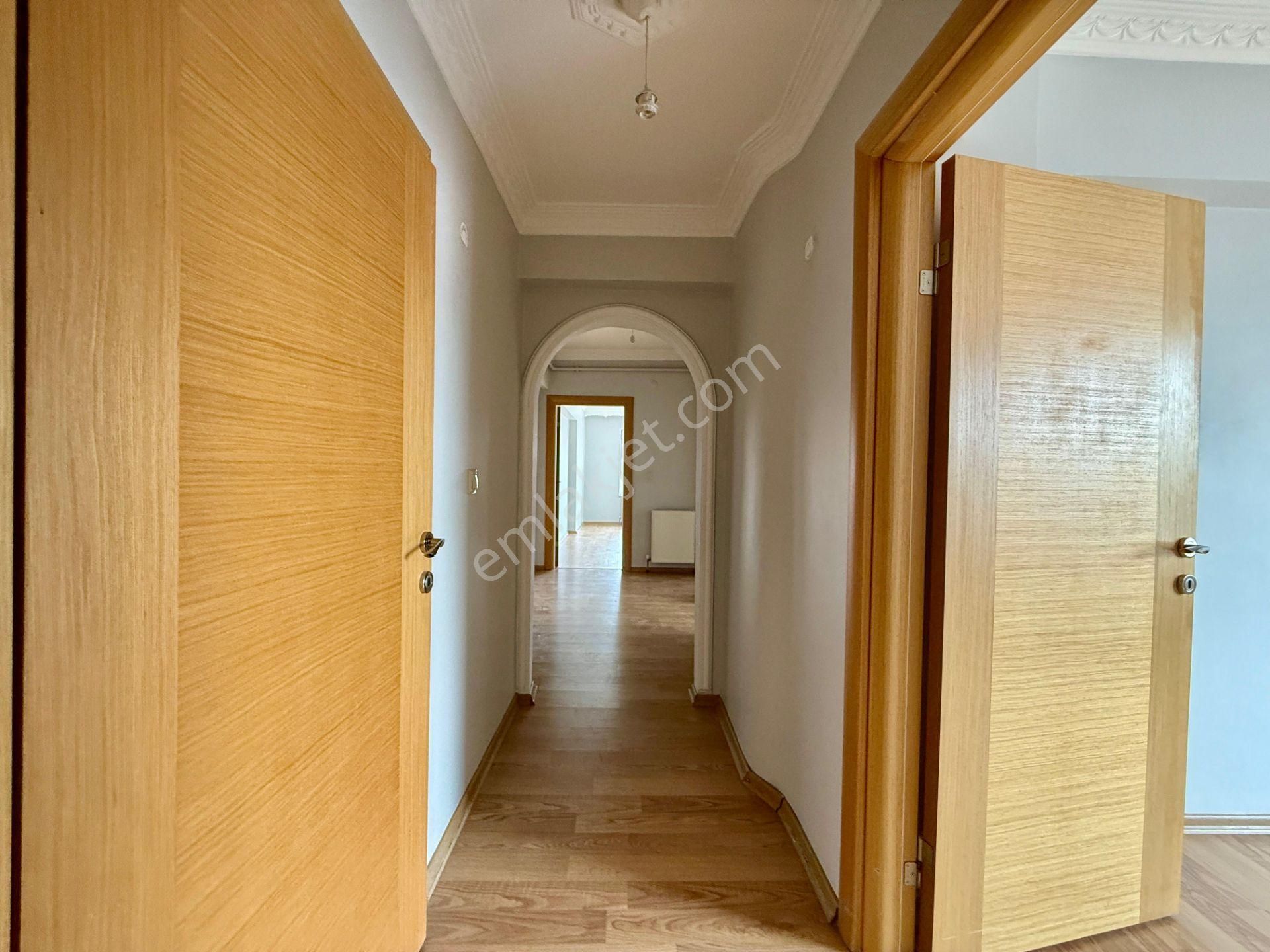 Kalecik Emlak'tan Site İçerisinde Merkezi Sistem Teras Balkonlu 3+1 - Görsel 17